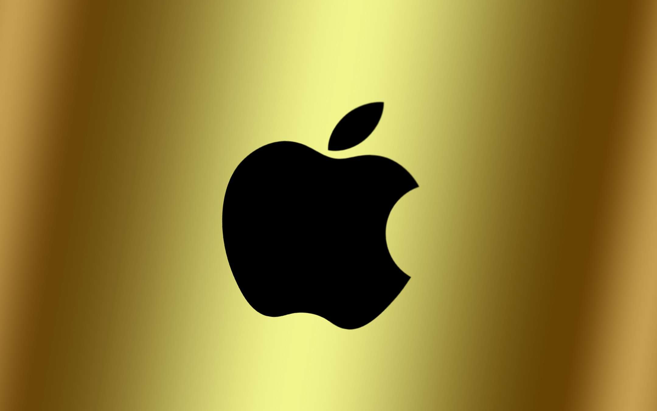 Apple brevetta un sistema per trasferire energia fra dispositivi Apple brevetta un sistema per trasferire energia fra dispositivi