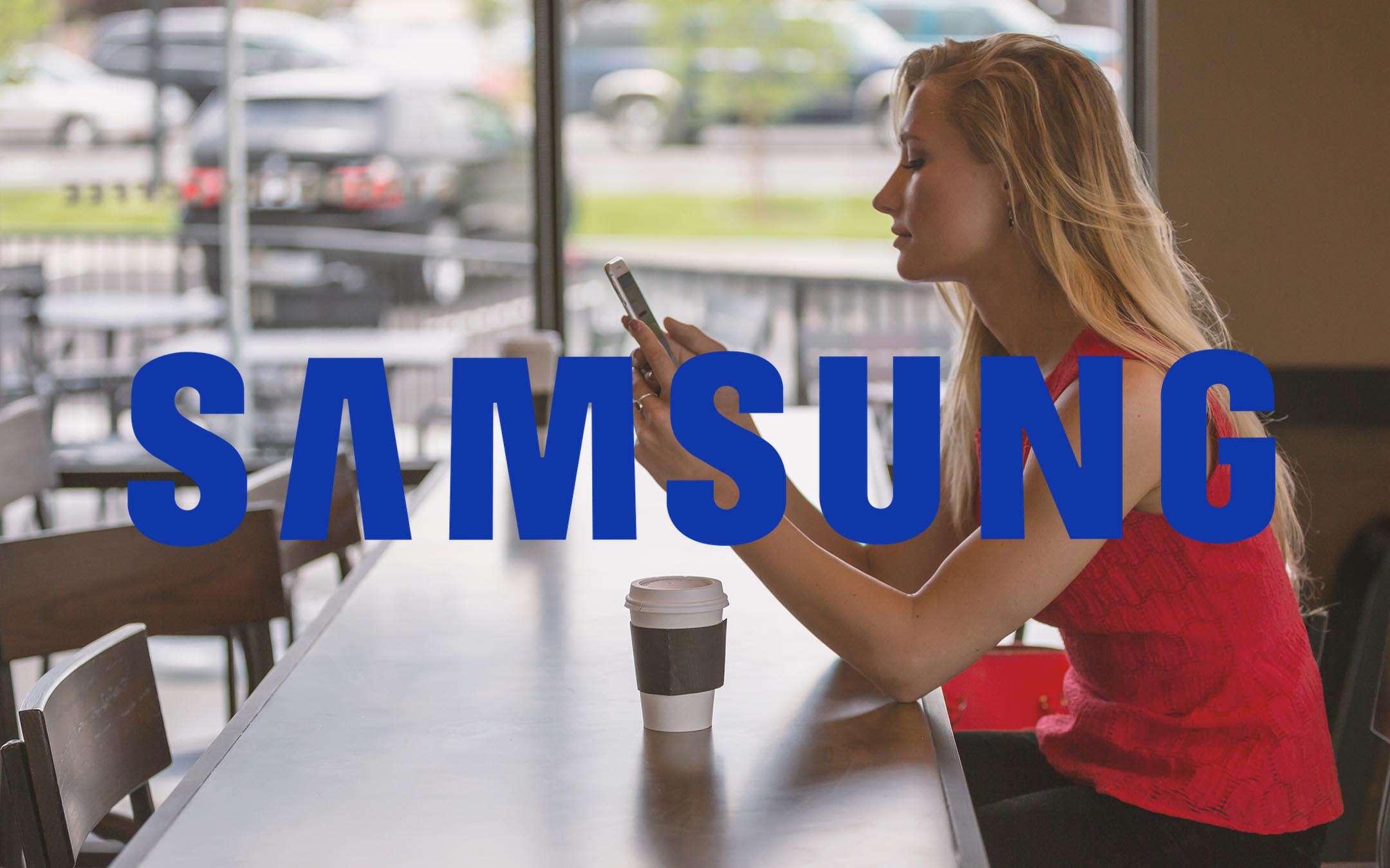 Samsung: smartphone pieghevole con più fotocamere