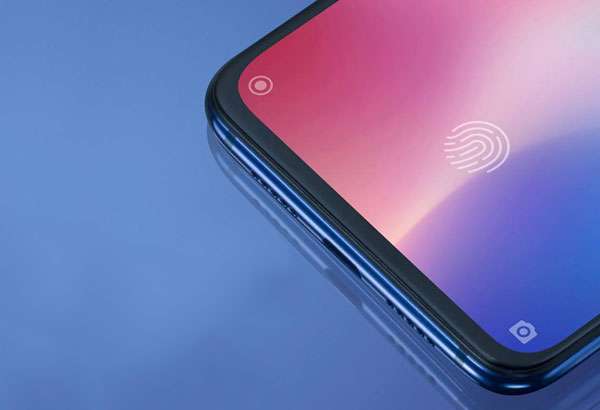 Xiaomi Mi 9: il lettore di impronte digitali sotto il display