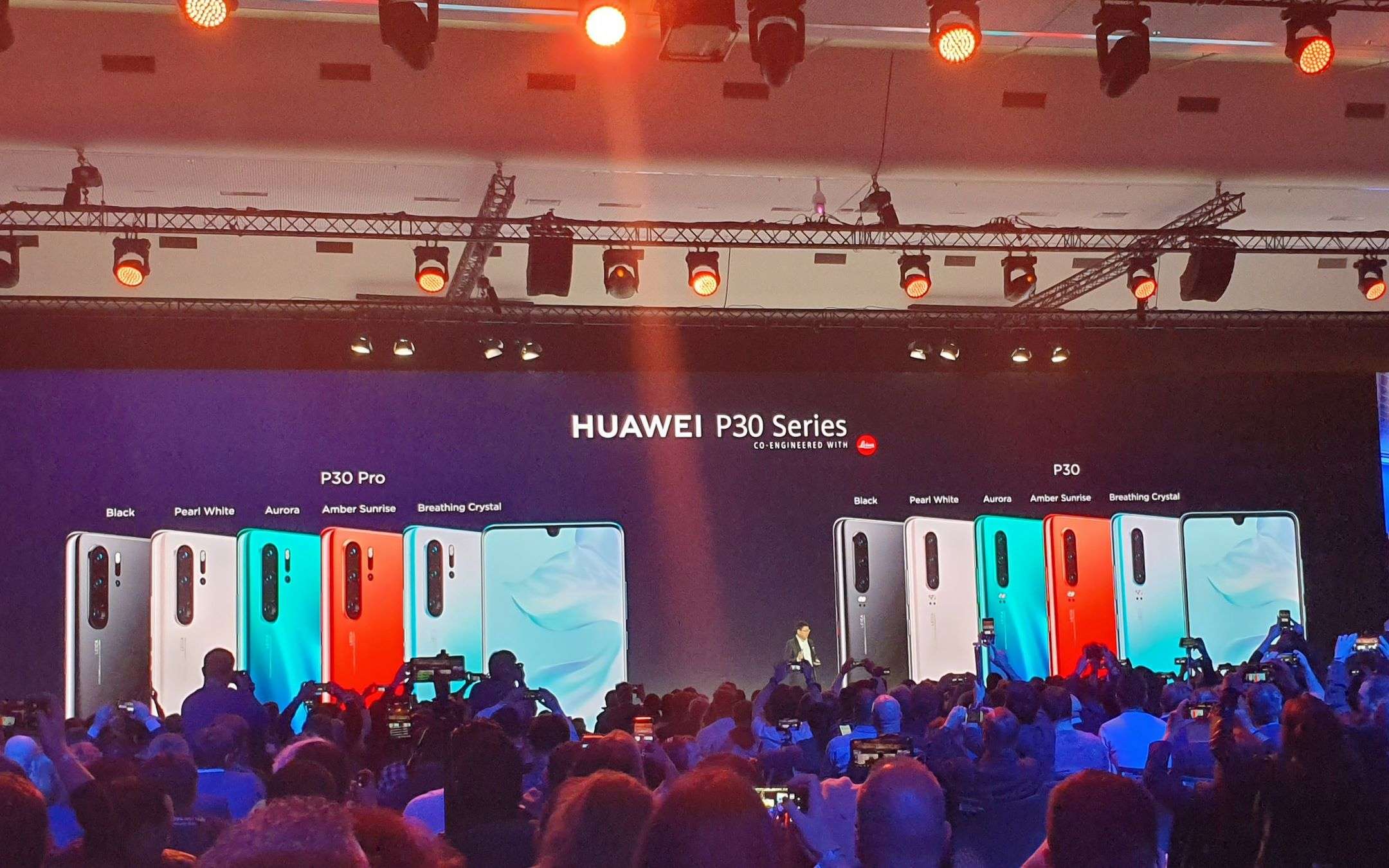 Huawei P30 e P30 Pro sono finalmente ufficiali!