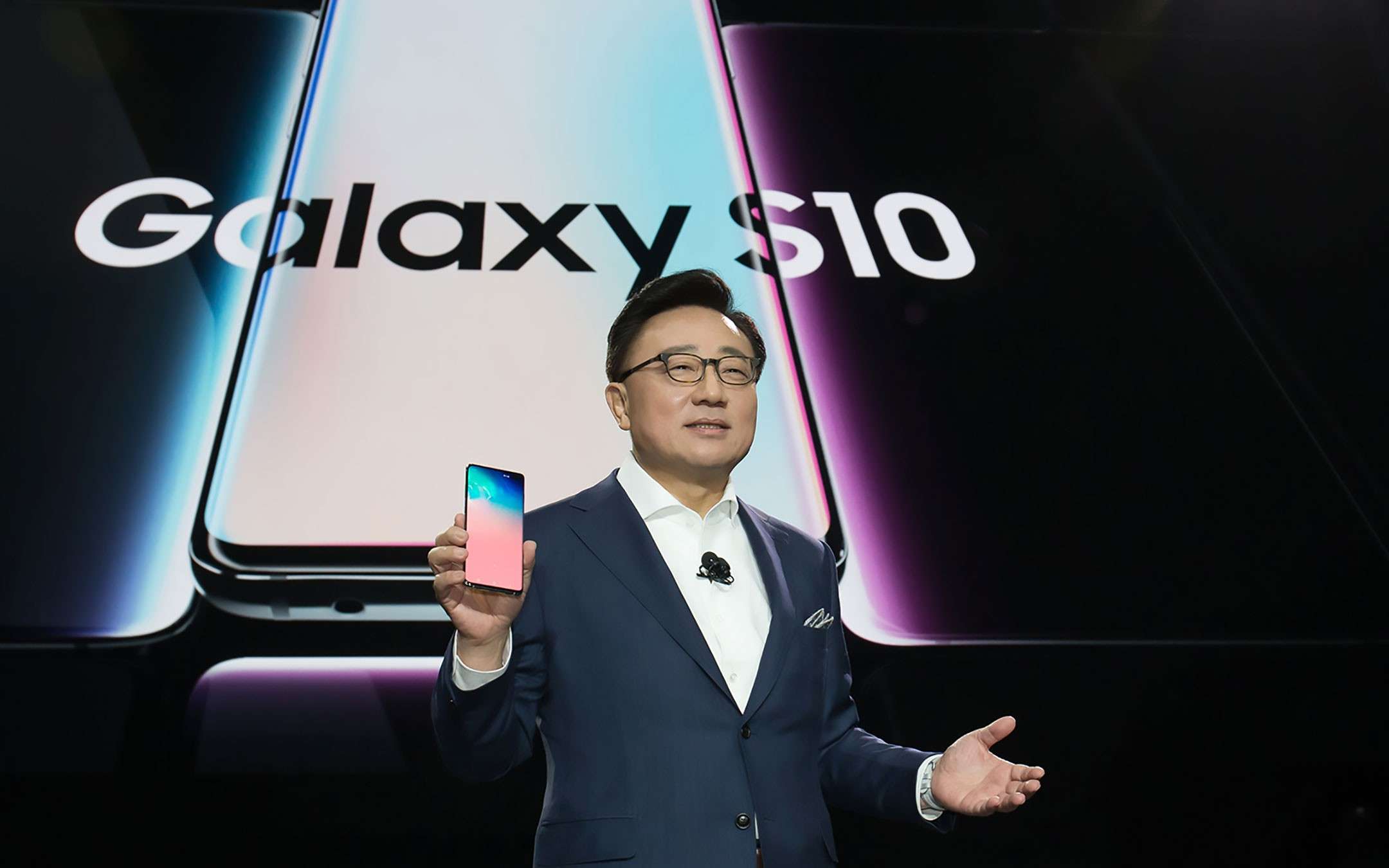 Samsung spiega come l'lA migliora i Galaxy S10