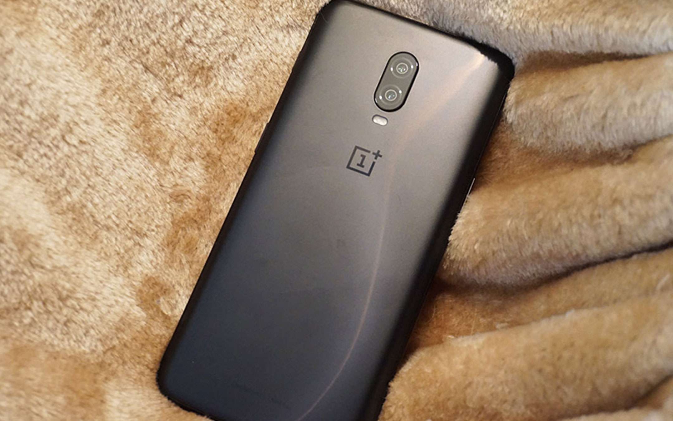 OnePlus 7 Pro in vendita dal 18 maggio in Italia