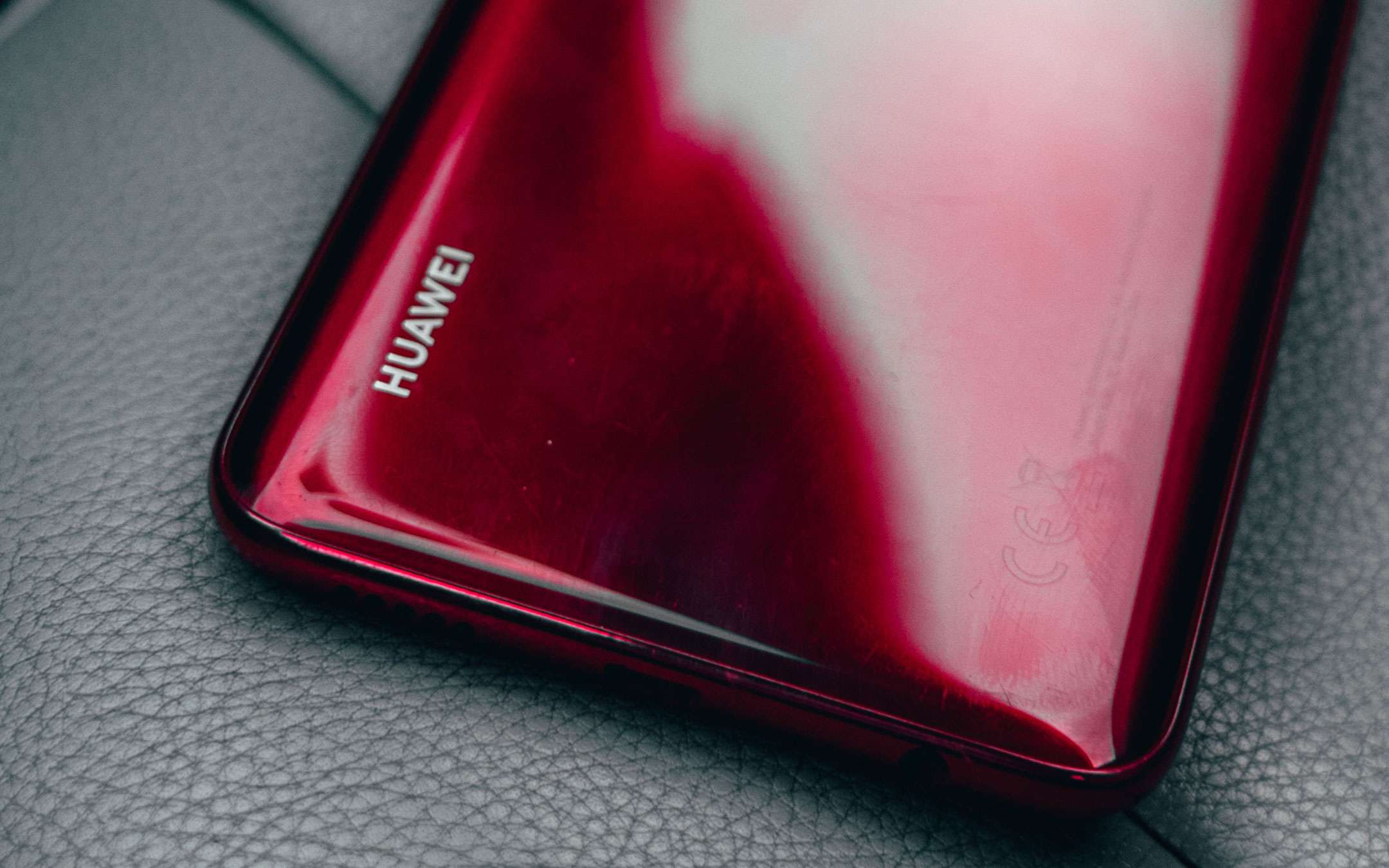 Xiaomi e OPPO stanno provando l'OS di Huawei?