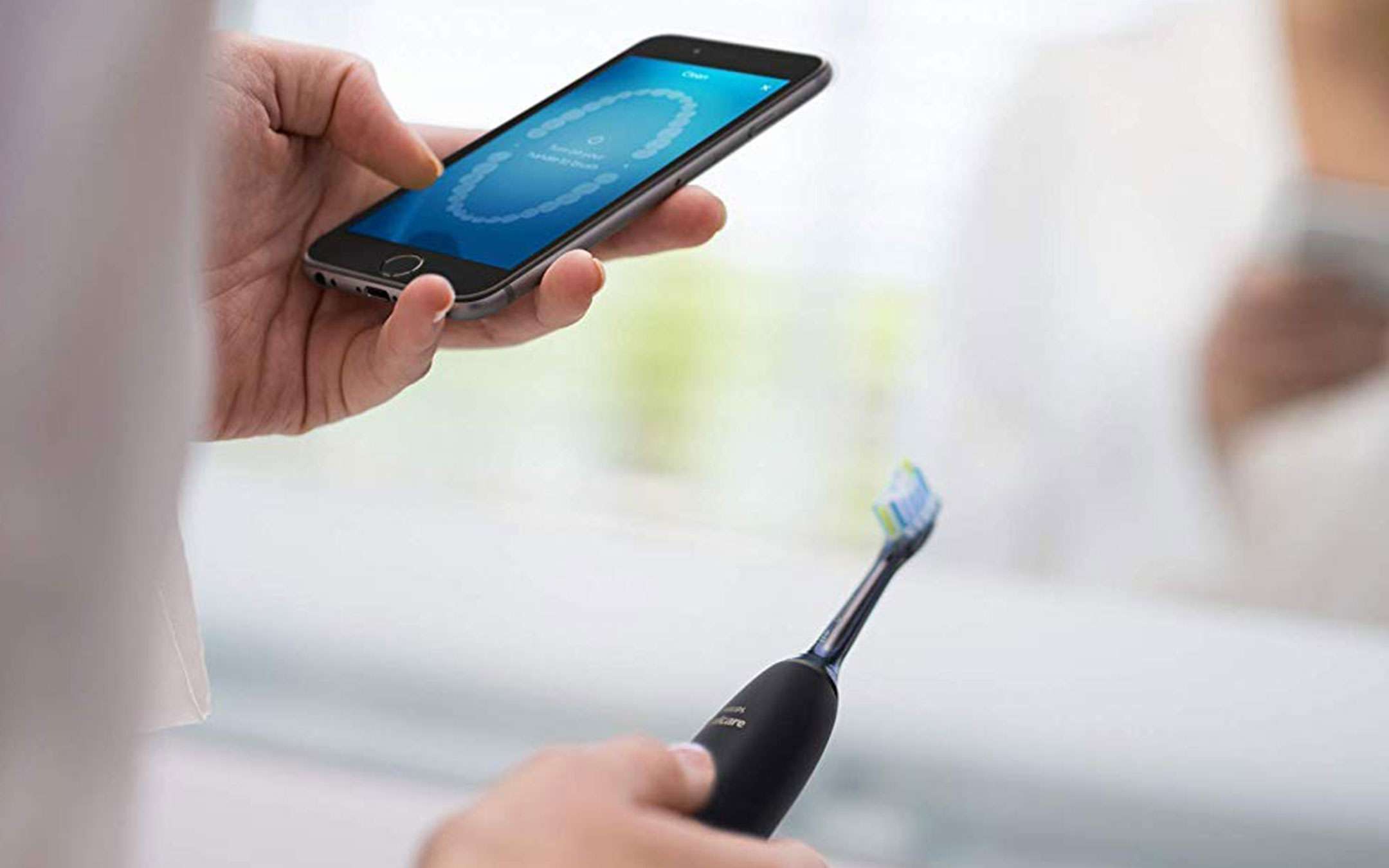Philips, spazzolino connesso: lo sconto Prime Day Philips, spazzolino connesso: lo sconto Prime Day