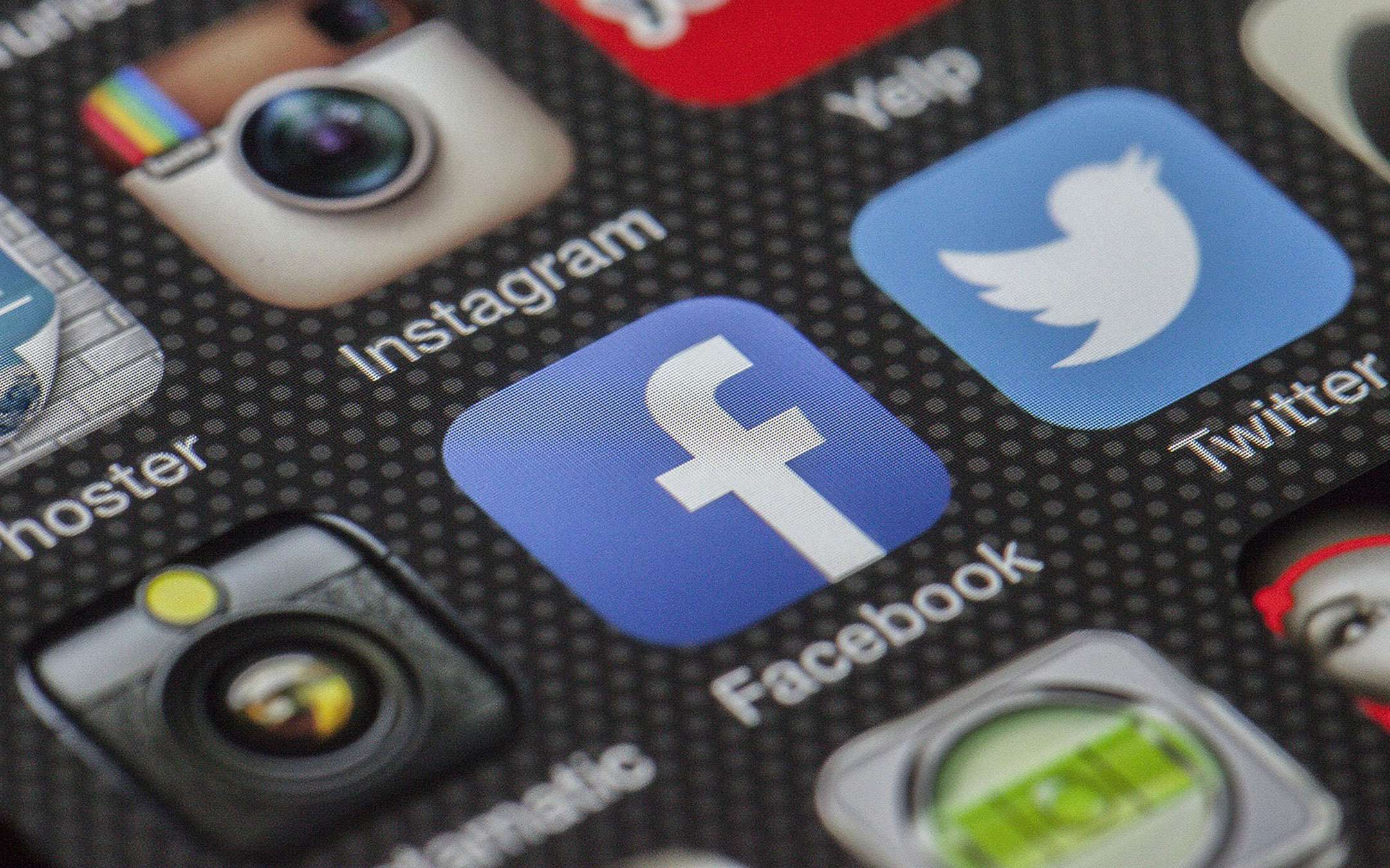 iOS: Facebook manda in crash le altre app