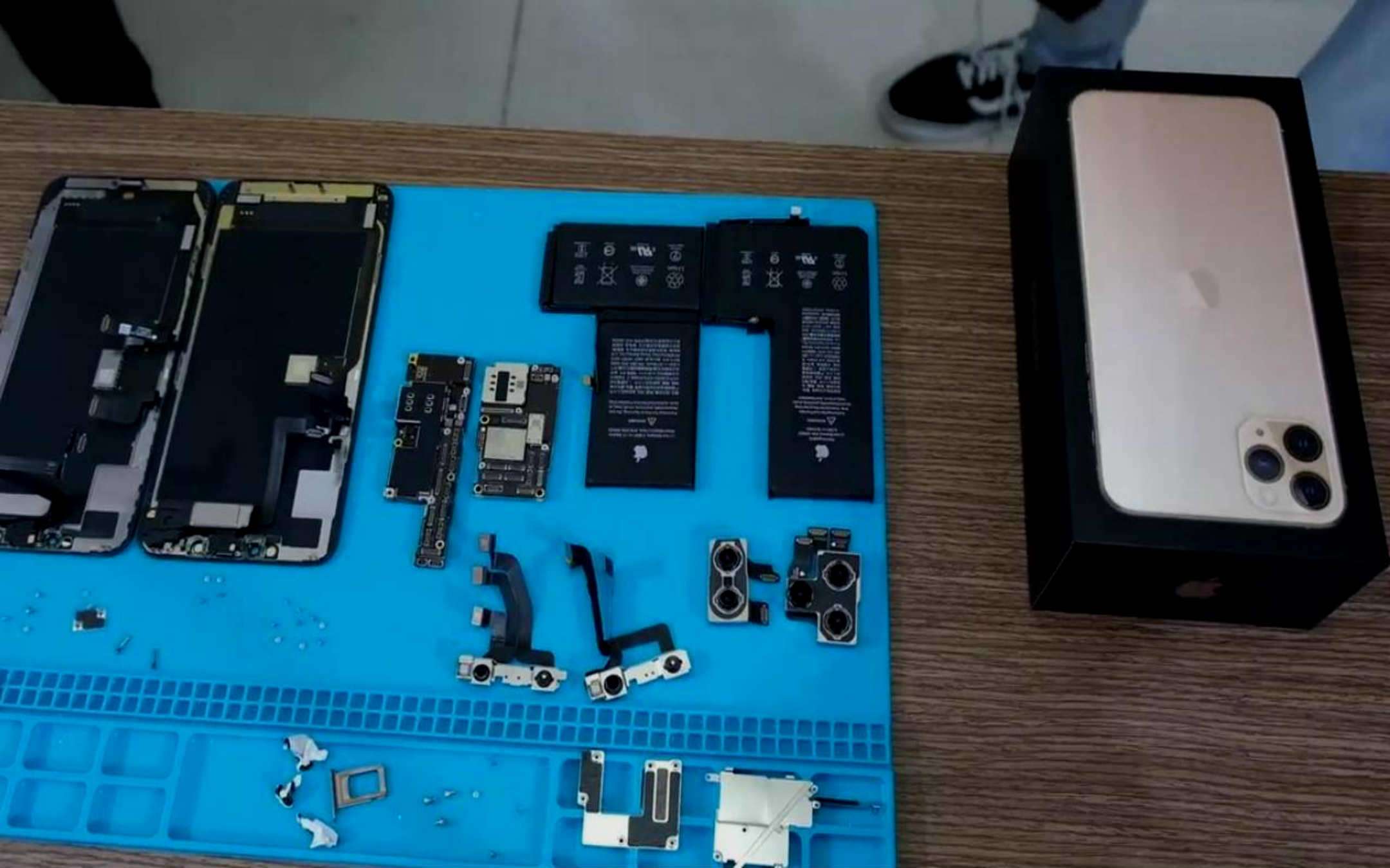 iPhone 11 Pro Max: ecco il primo teardown