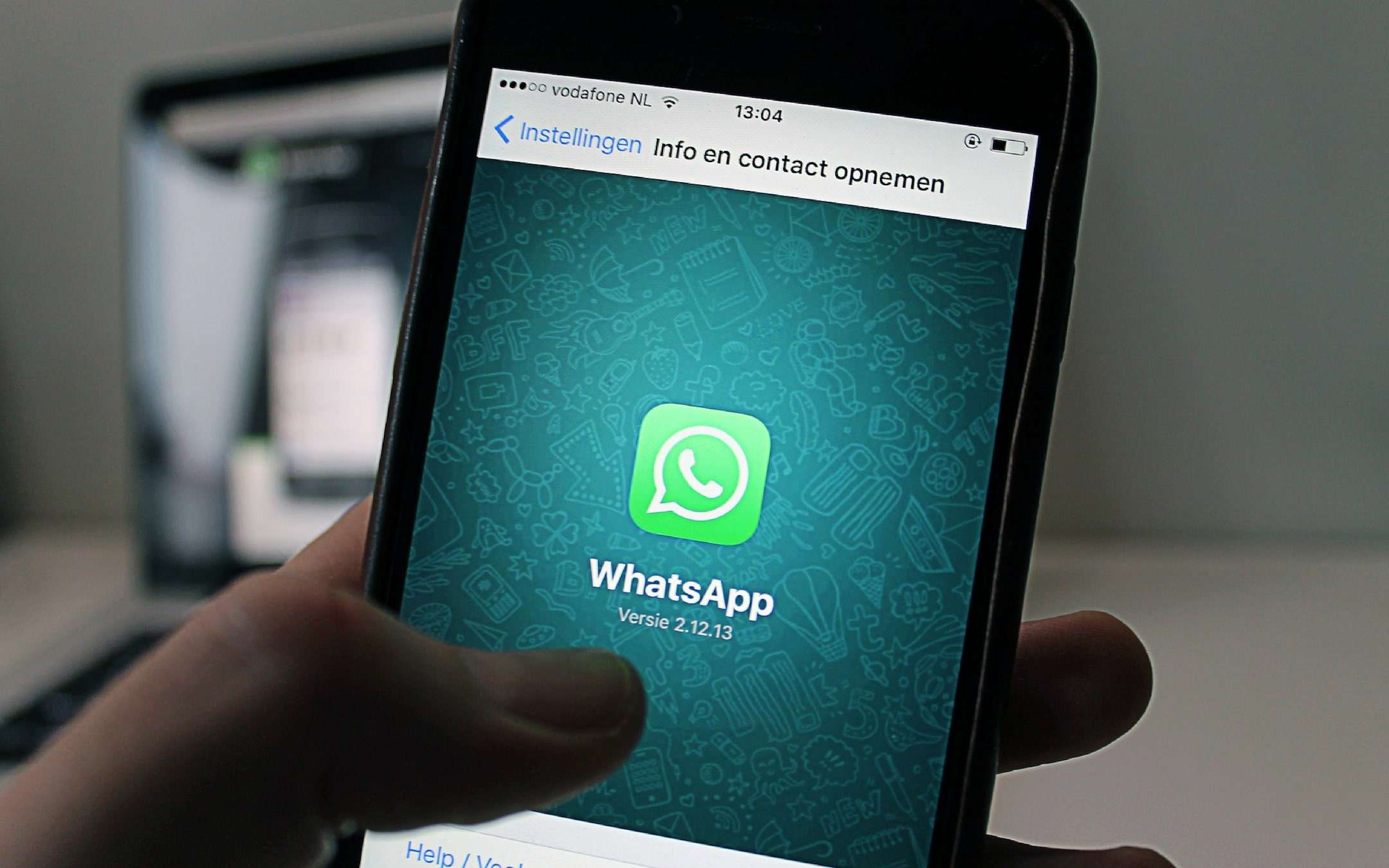 WhatsApp: iPhone non sempre WhatsApp: iPhone non sempre
