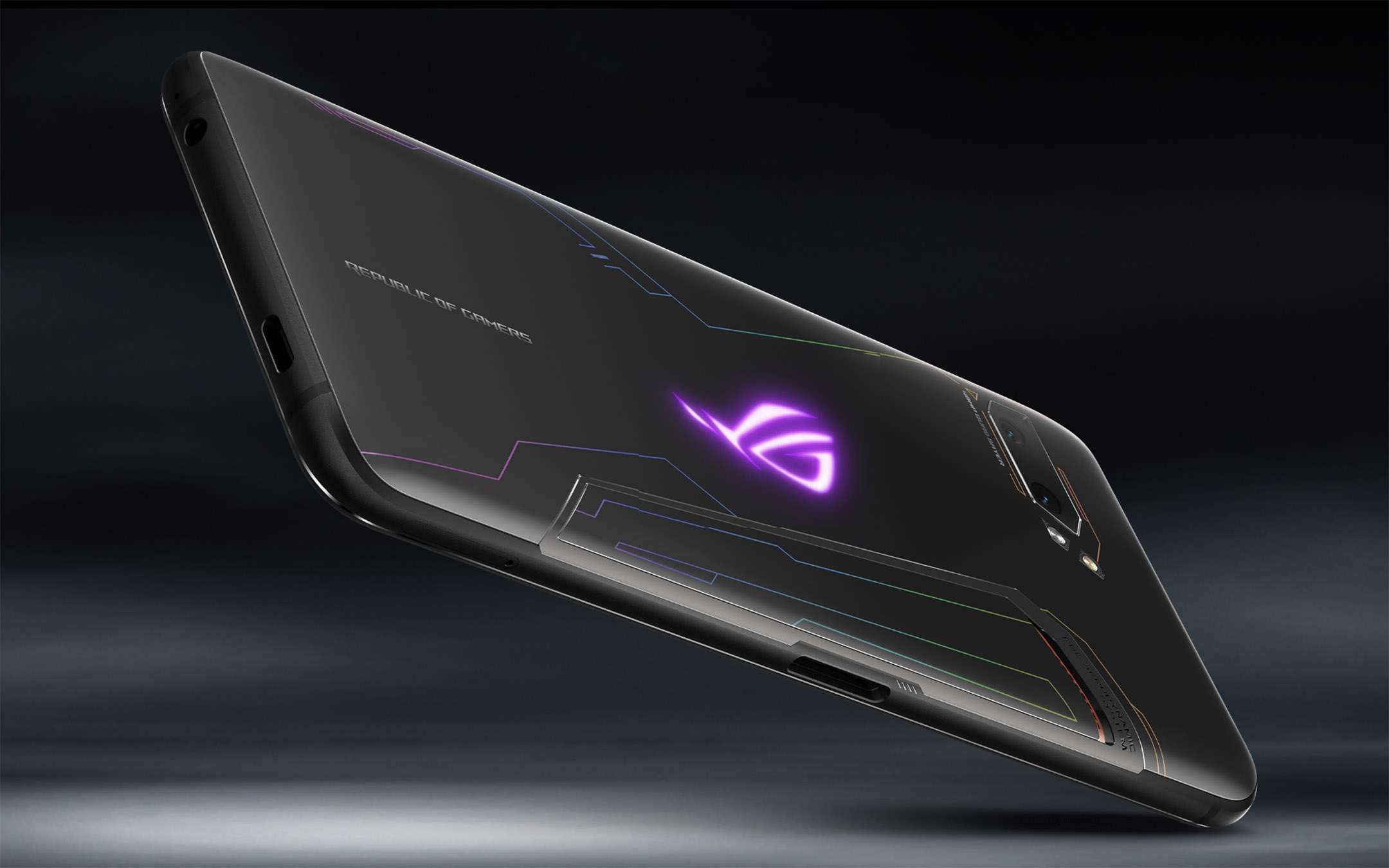 ASUS ROG Phone 2: il teardown mostra com'è fatto