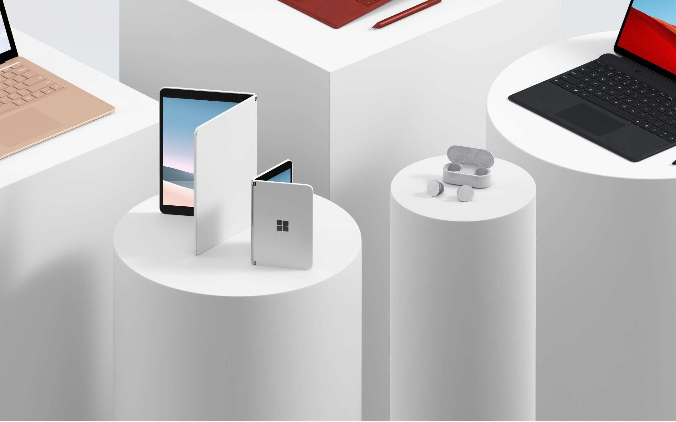 Surface Duo: Microsoft spariglia le carte Surface Duo: Microsoft spariglia le carte