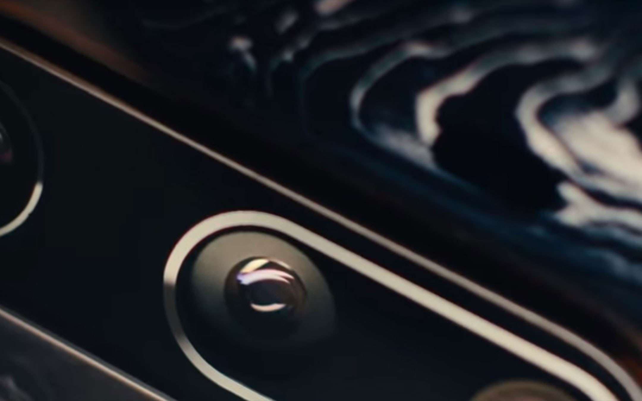 OnePlus 7T Pro: il video della McLaren Edition