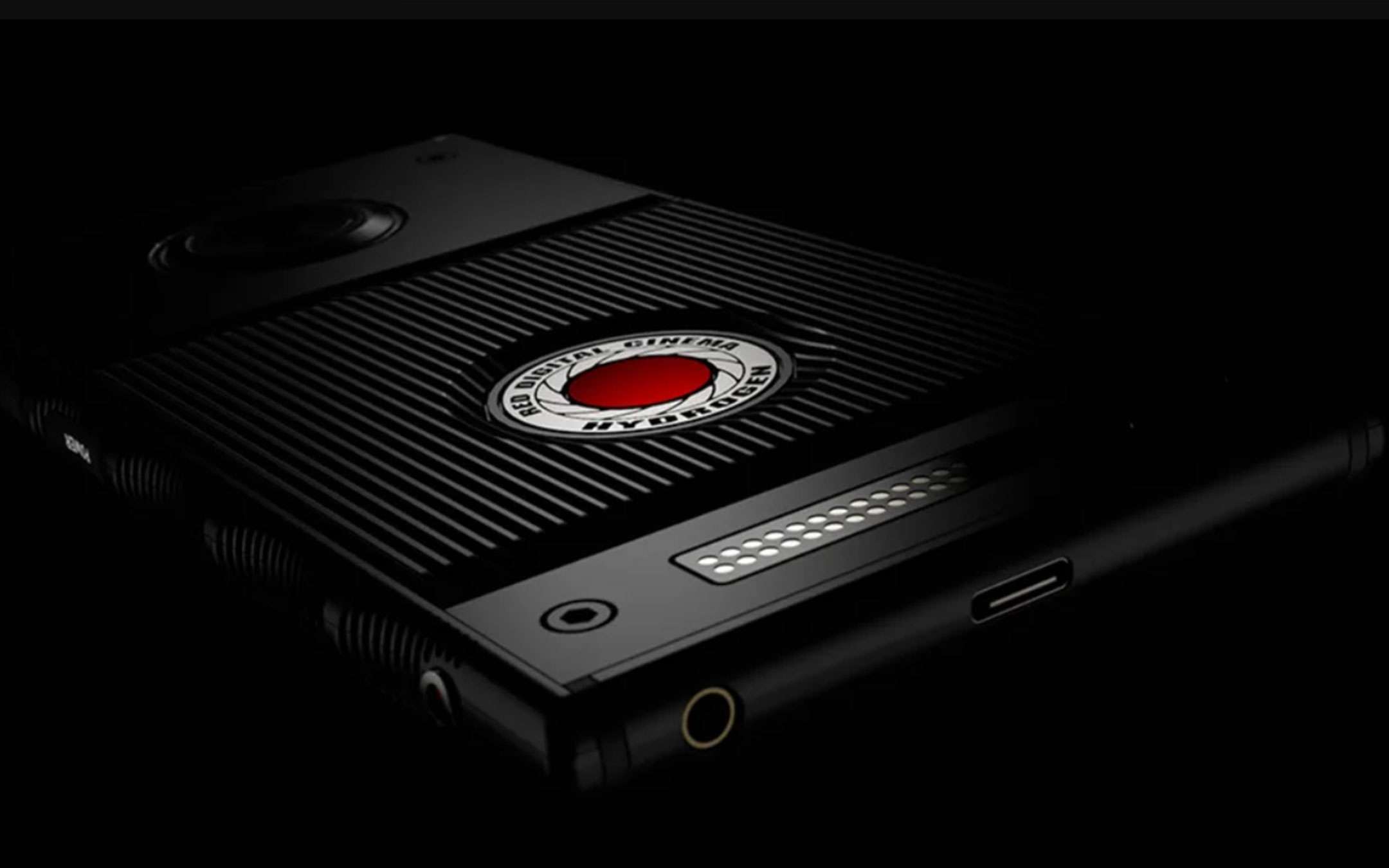 RED: finita l'era degli smartphone Hydrogen RED: finita l'era degli smartphone Hydrogen