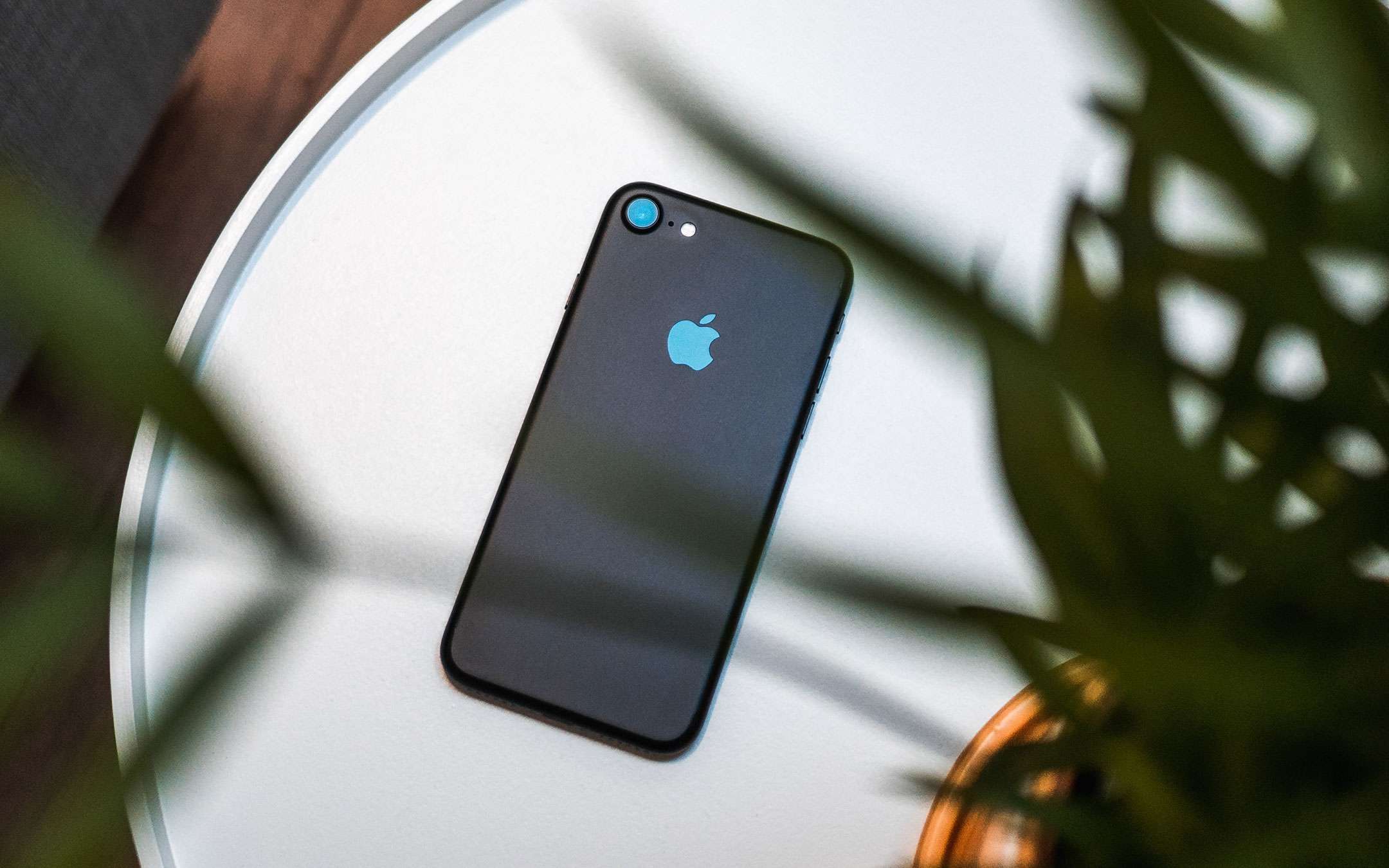 iPhone: scoperto traffico di componenti difettose iPhone: scoperto traffico di componenti difettose
