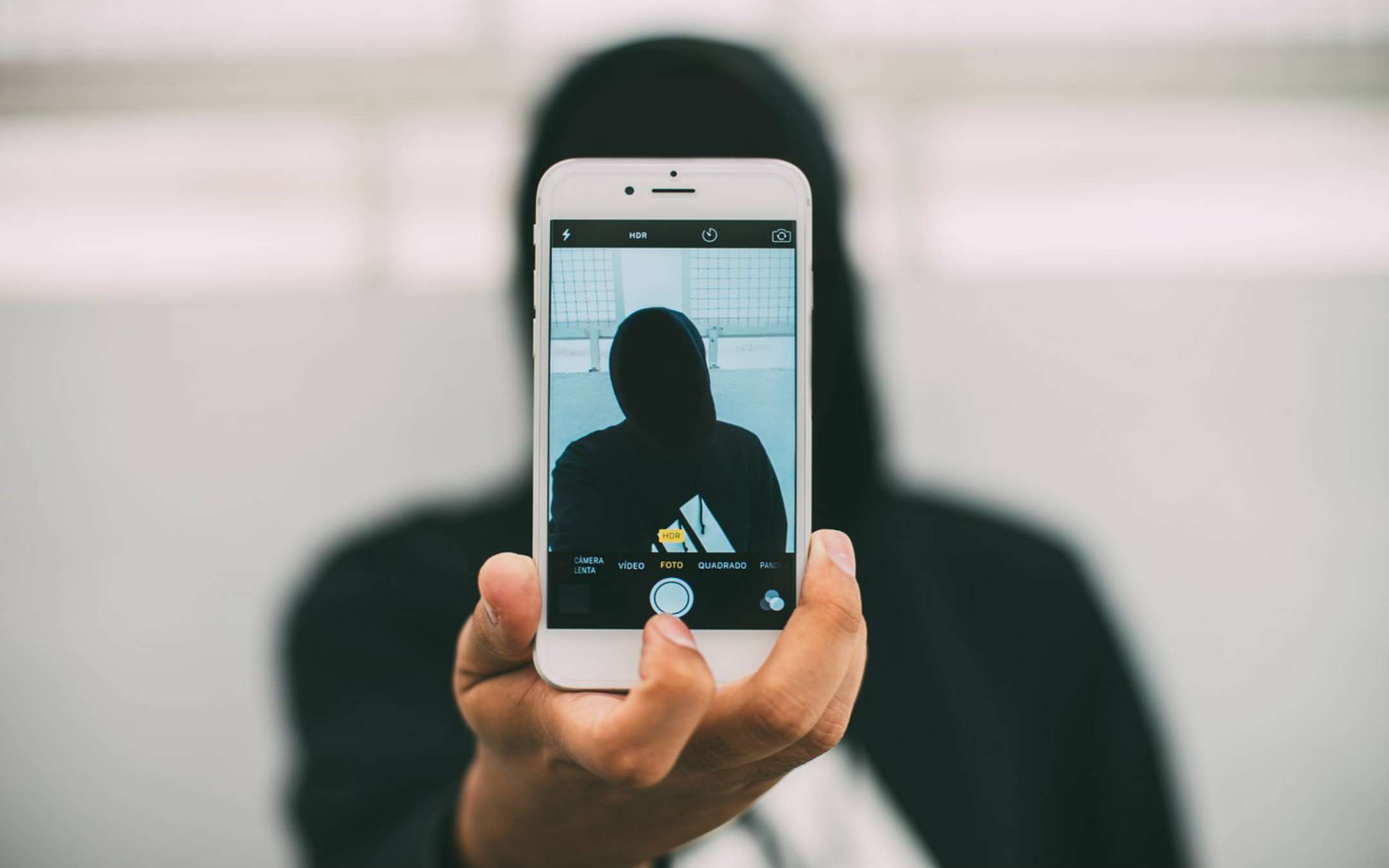 Android: malware su 30 applicazioni per i selfie