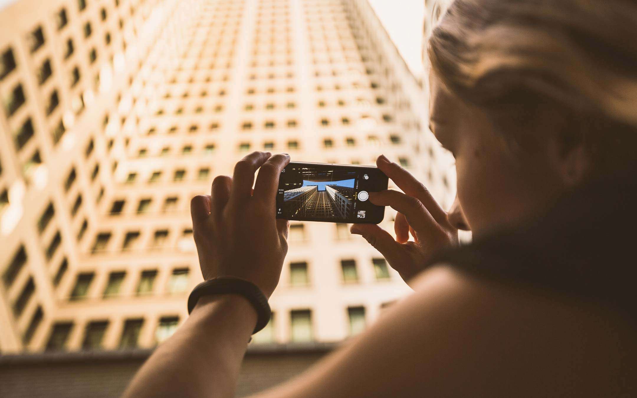 Google Foto, l'abbonamento: 10 foto a casa al mese