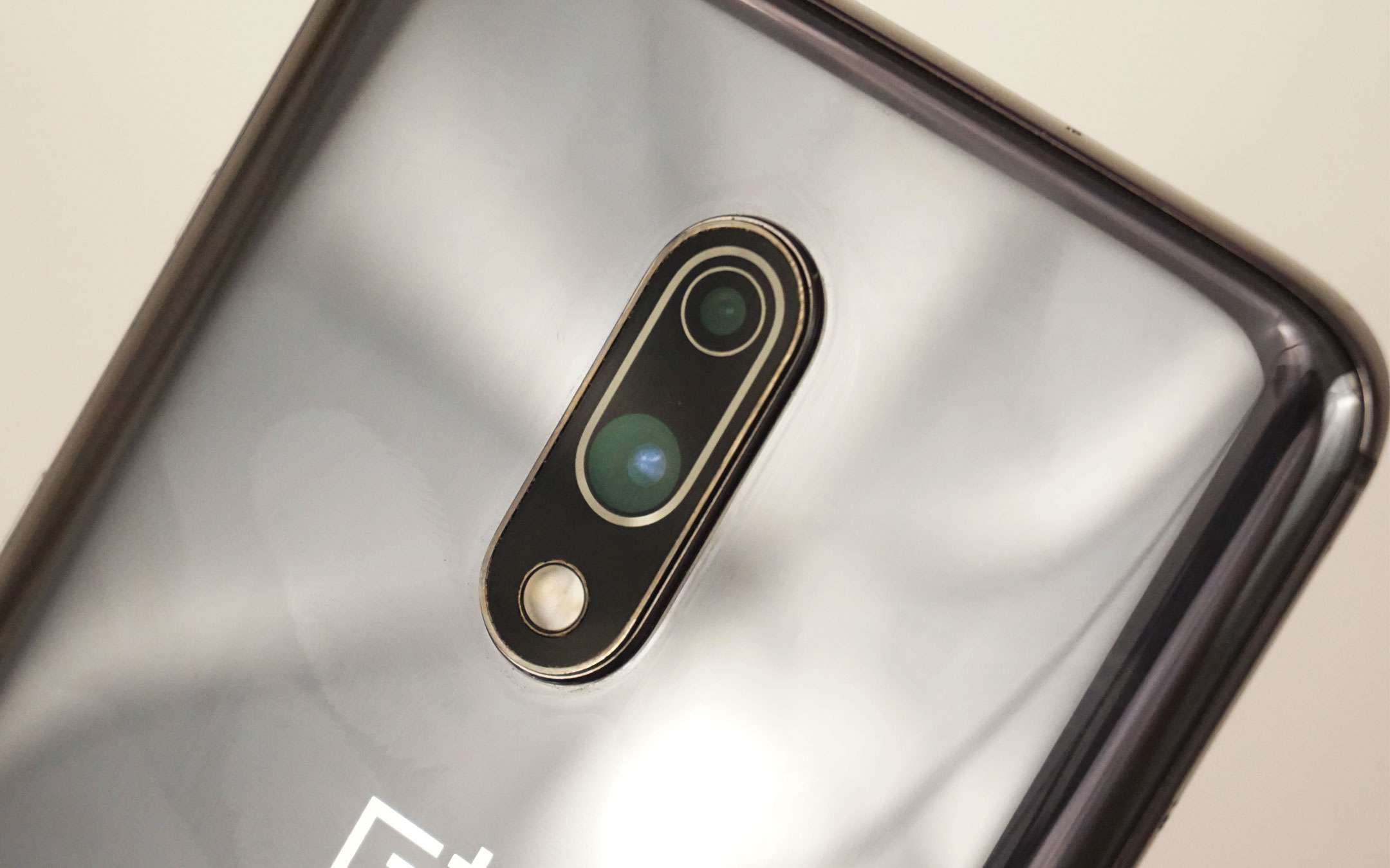OnePlus 8 non temerà l'acqua, finalmente