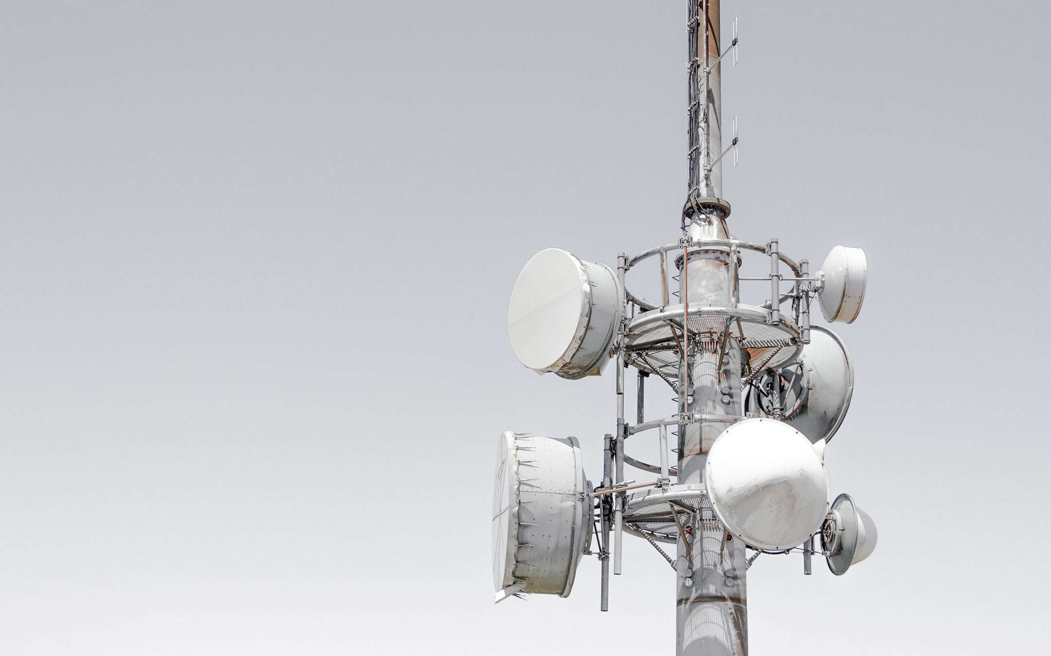 Telecom e Vodafone offriranno le reti ai concorrenti