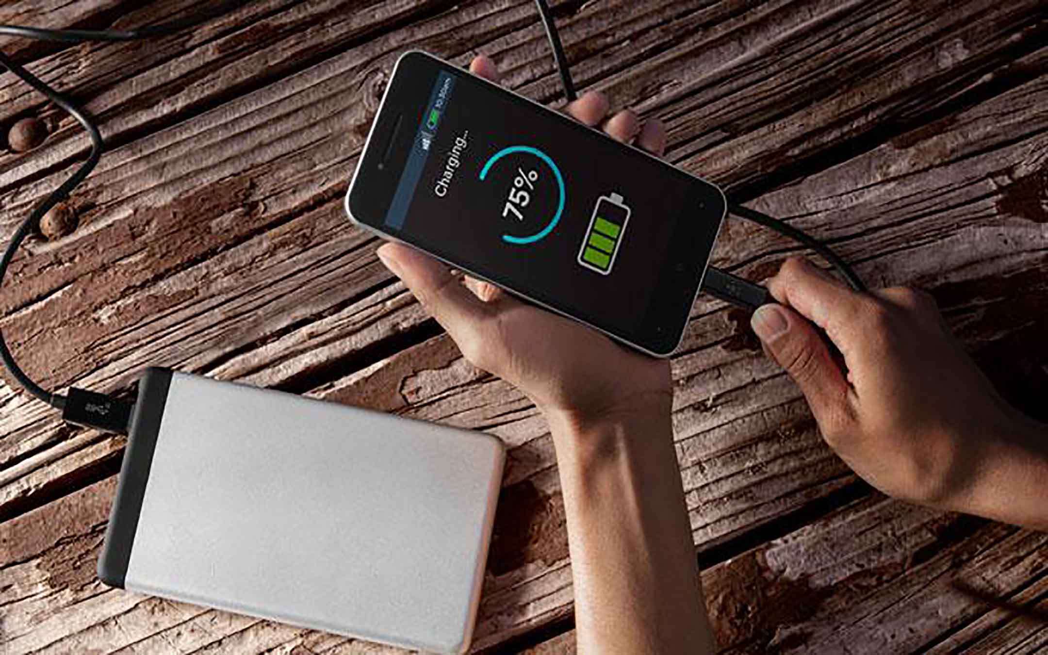 Quick Charge 3+: carica da 0% al 50% in 15 minuti