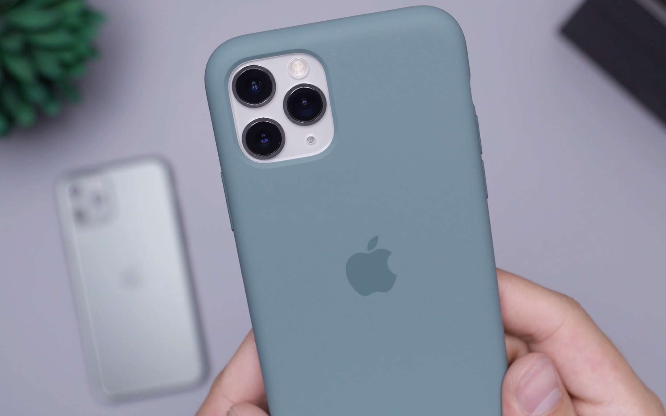 Apple: cover e cinturini per la stagione estiva