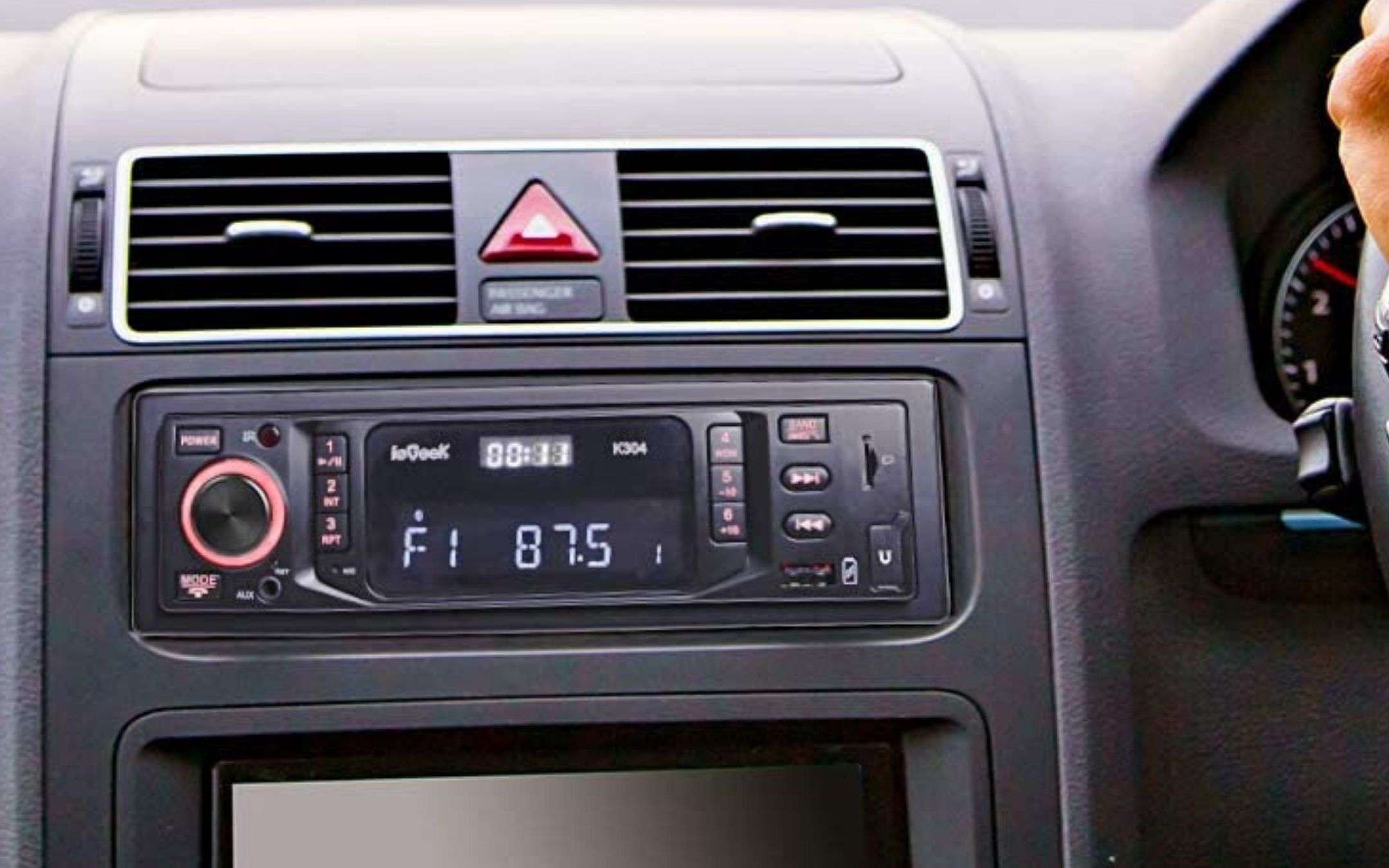 L’ autoradio Bluetooth USB torna a 20€ su Amazon!