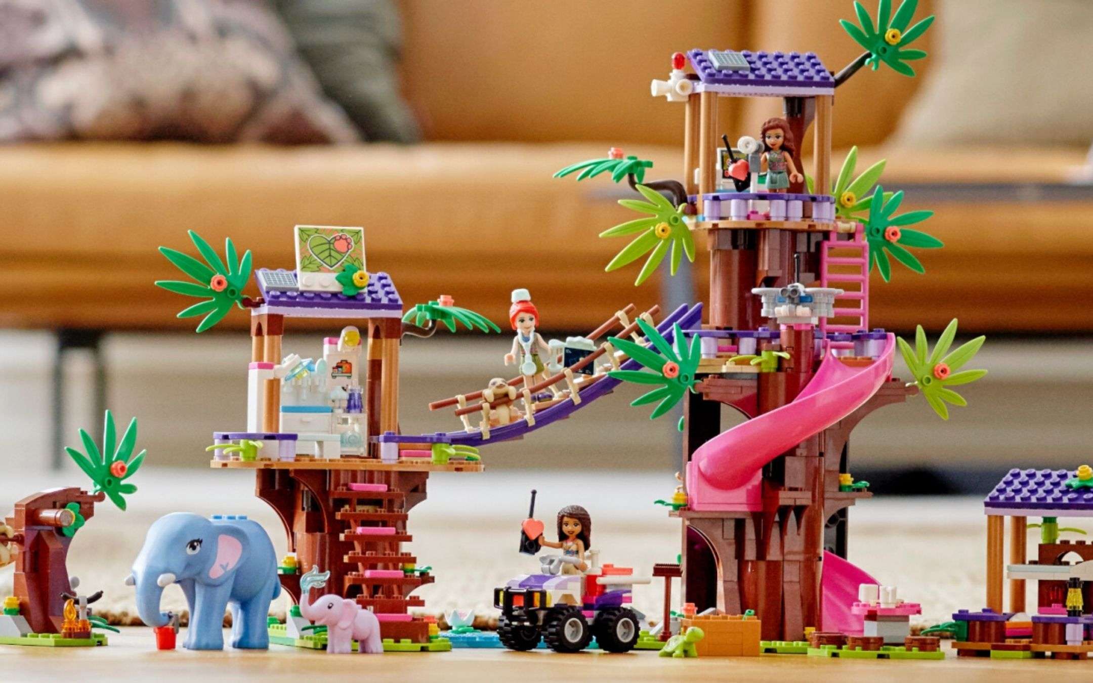 LEGO: il kit di gioco di National Geographic LEGO: il kit di gioco di National Geographic