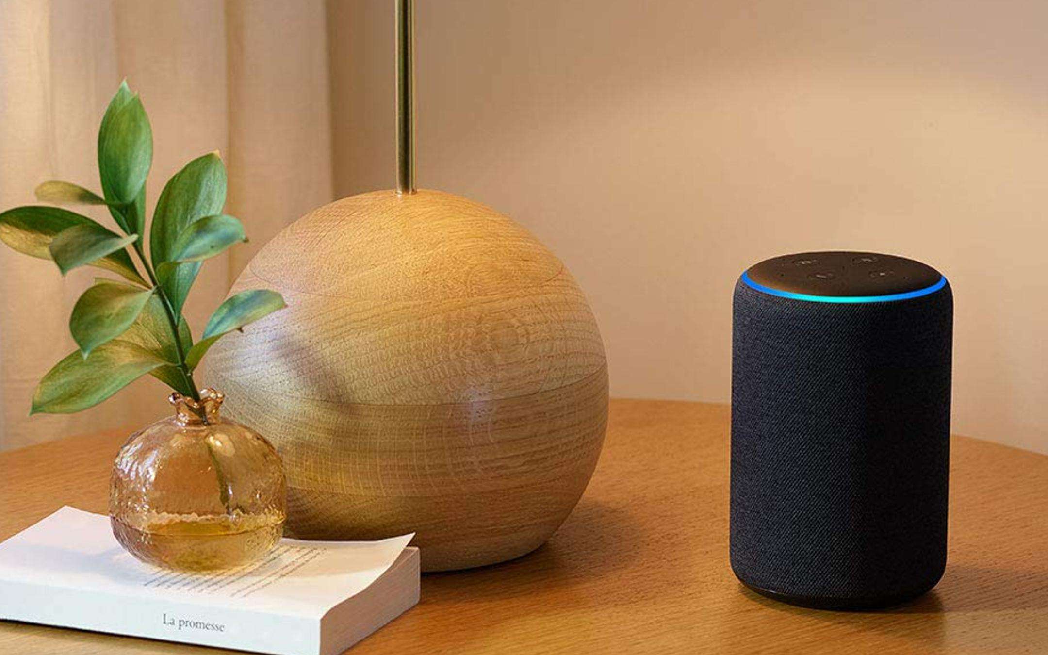 Amazon Echo accende sconti e lampadine