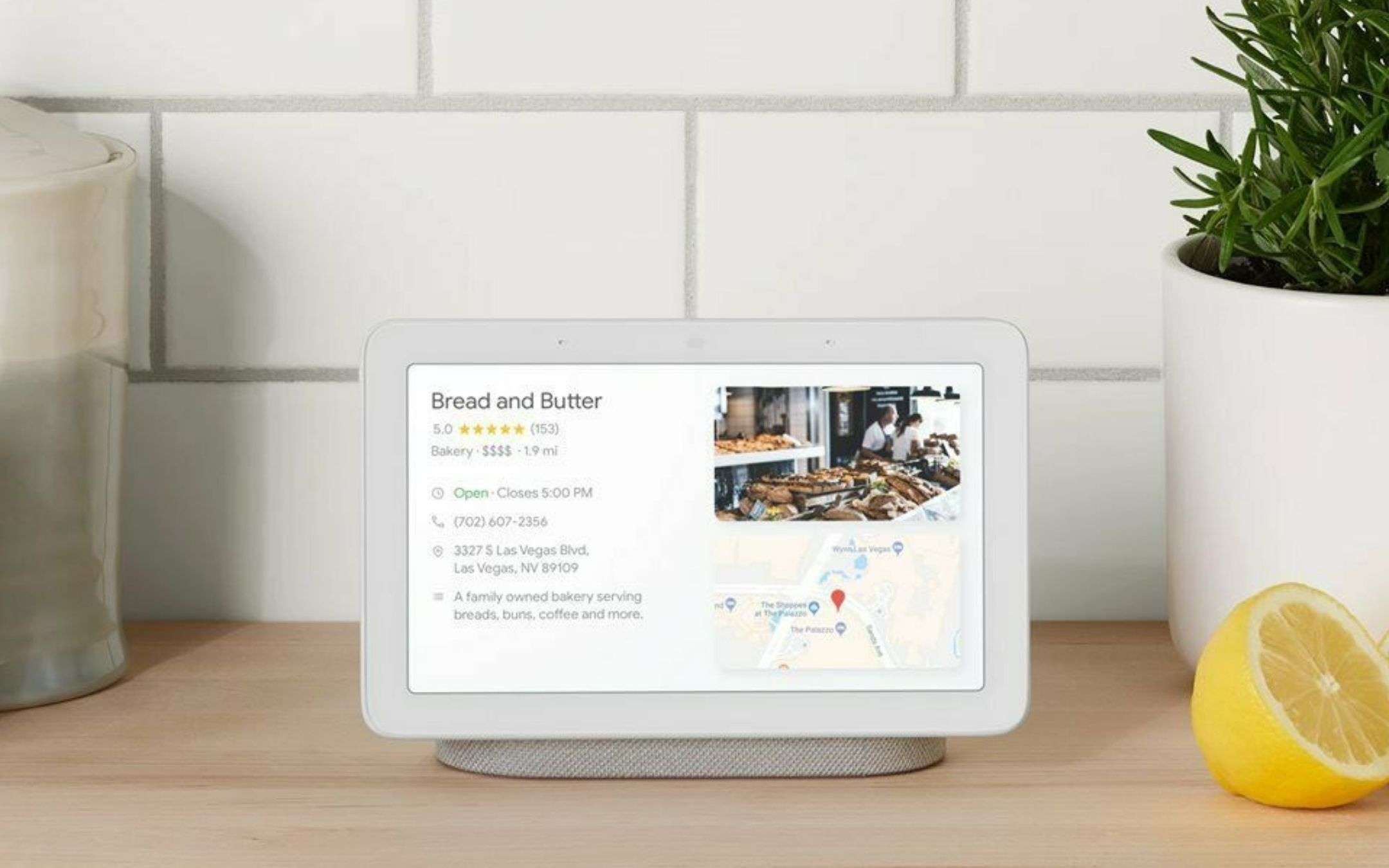 Google Nest Hub: arrivano 3 nuove Clock Faces minimal