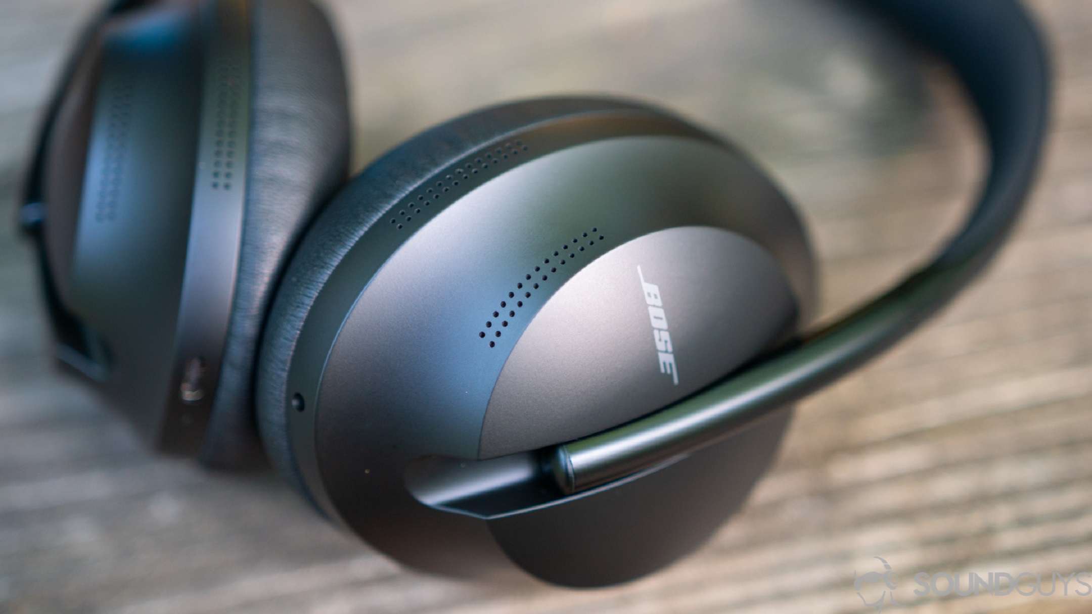 Cuffie Bose Noise Cancelling 700: sconto di 119€ su Amazon