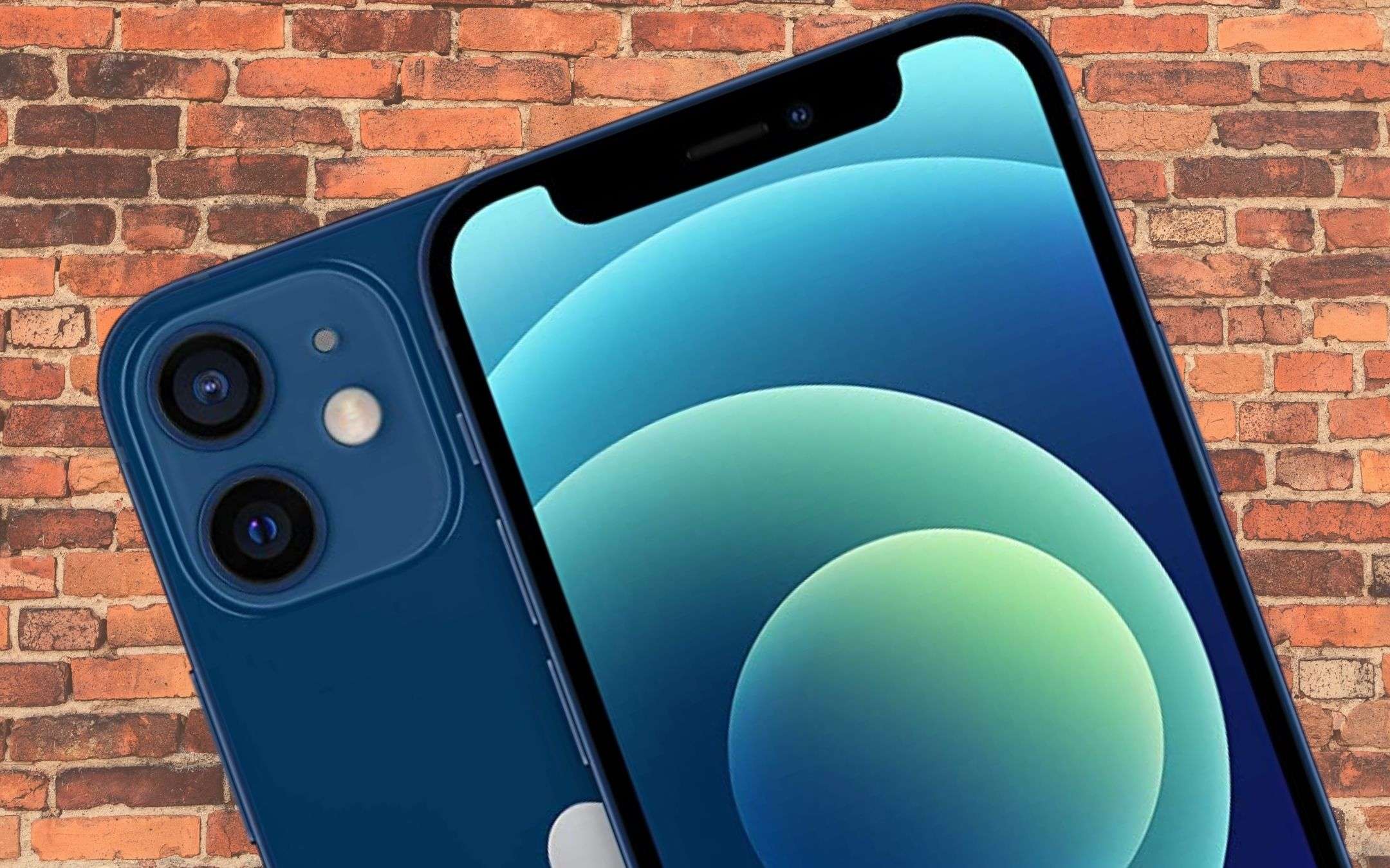 iPhone 12 Mini: sconto BOMBA di 90€, per pochissimo iPhone 12 Mini: sconto BOMBA di 90€, per pochissimo
