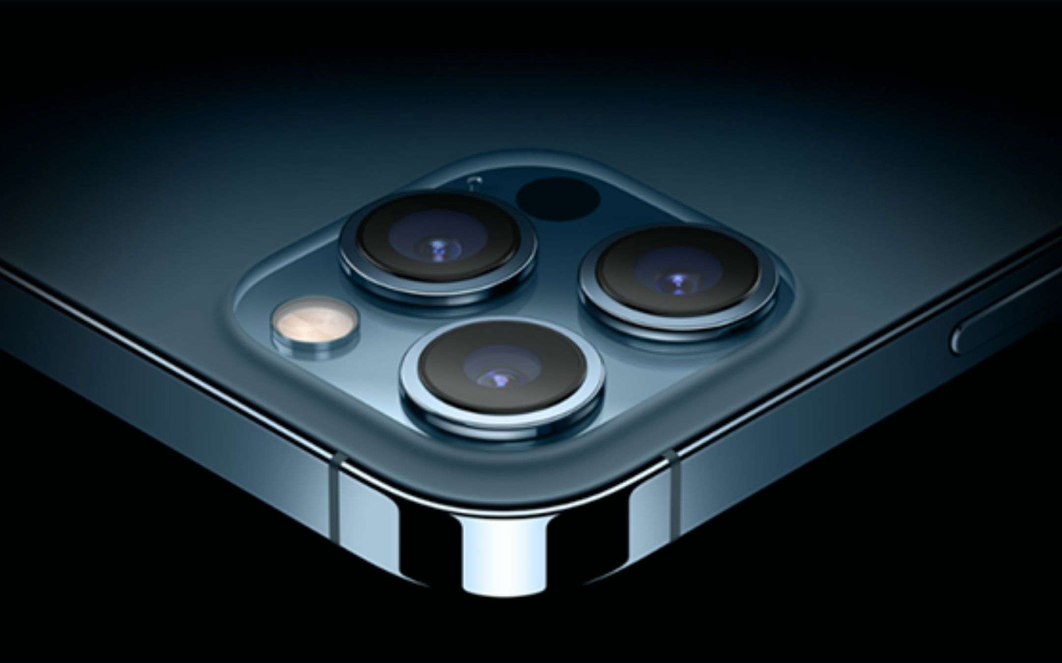 Apple: fotocamere Samsung sui nuovi iPhone 13?