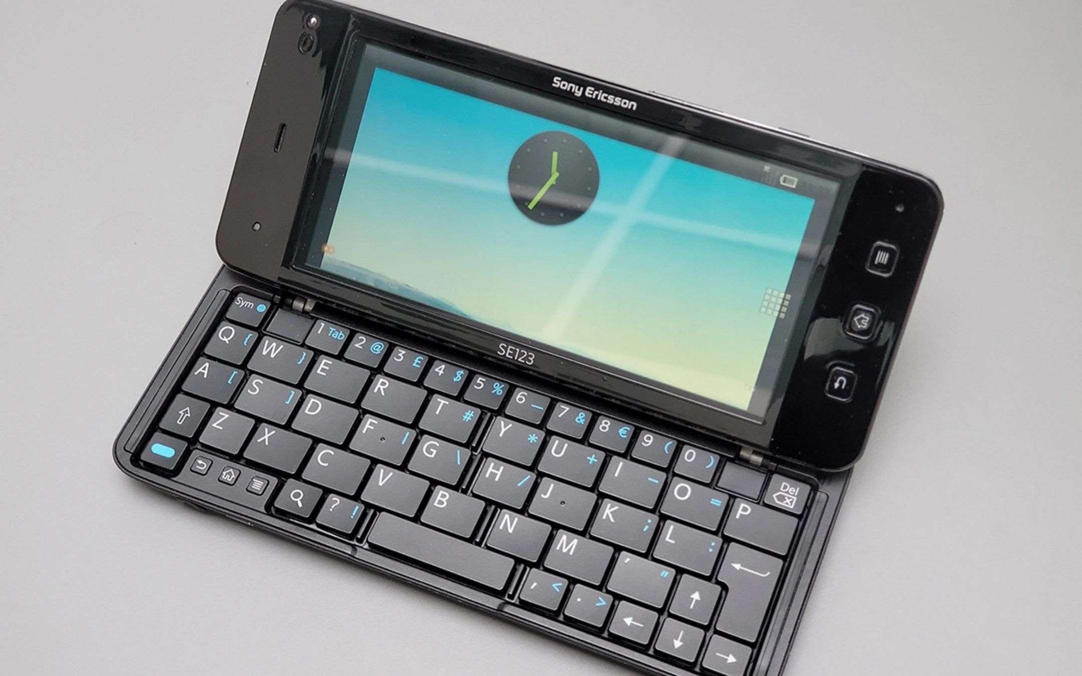 Sony Ericsson VAIO: lo avreste voluto? (FOTO)