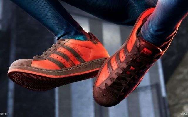 adidas uomo ragno