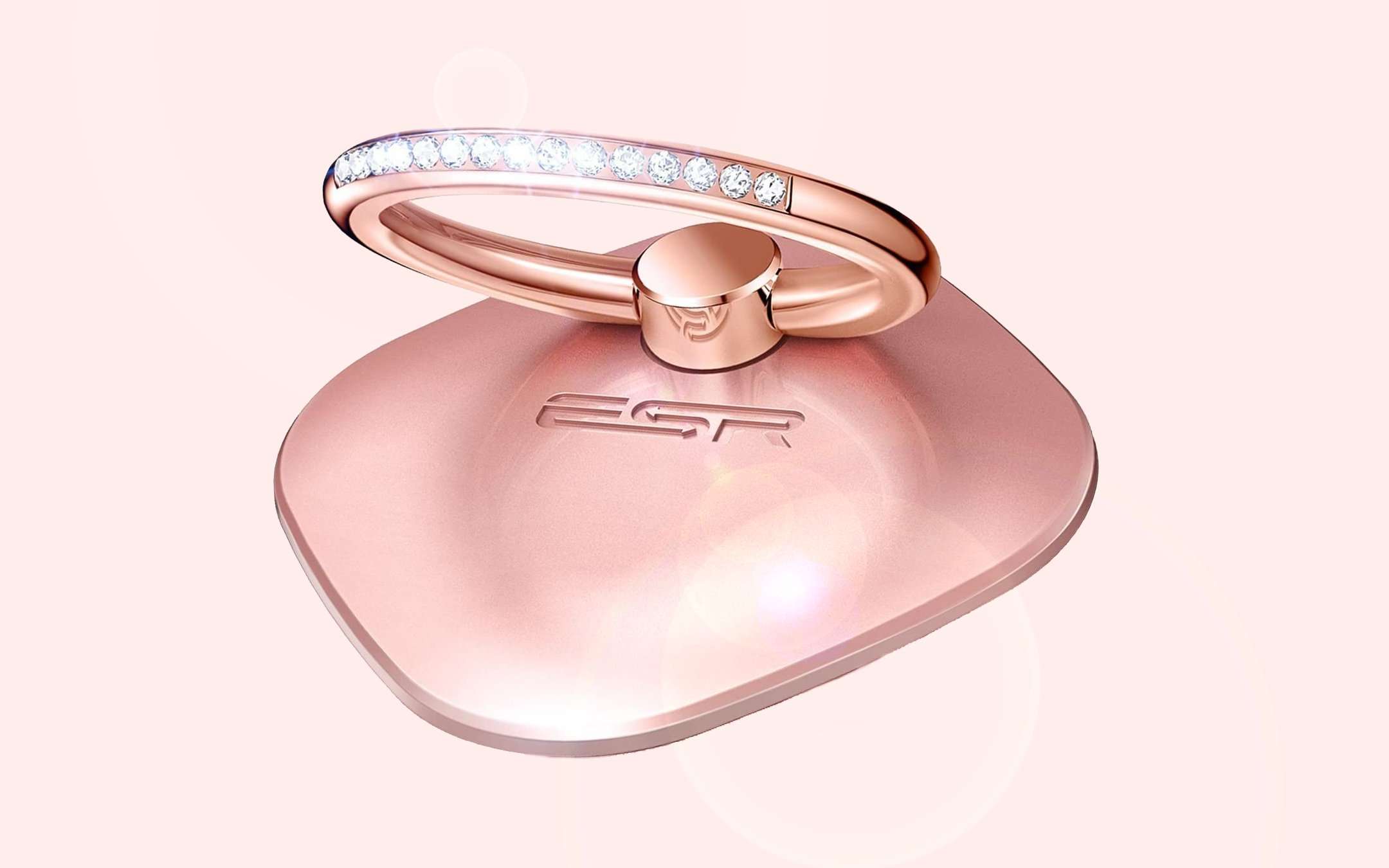 Per Natale regalale un anello, purché sia questo