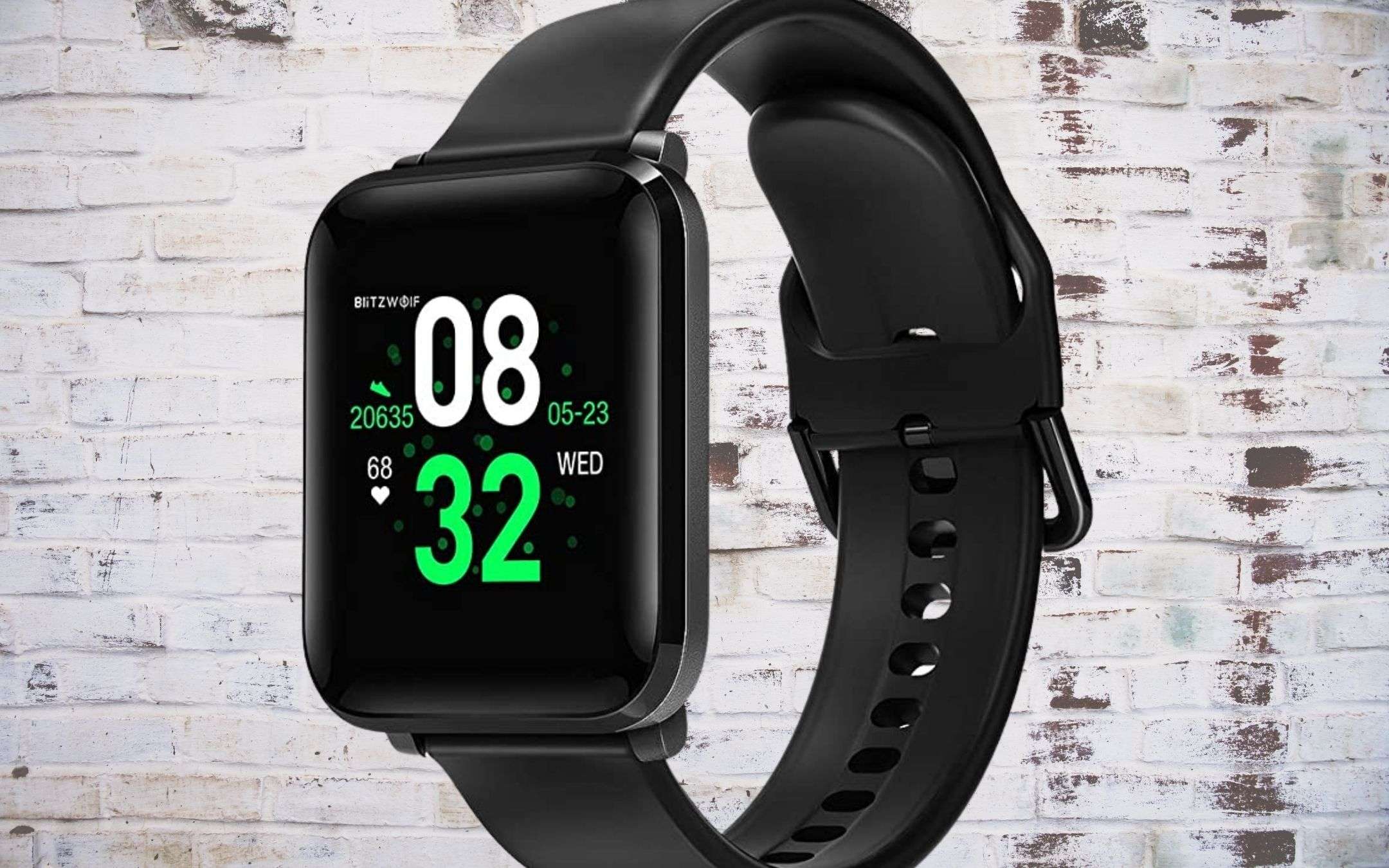 Smartwatch a 18€: follie a tempo su Amazon, spedizione gratis