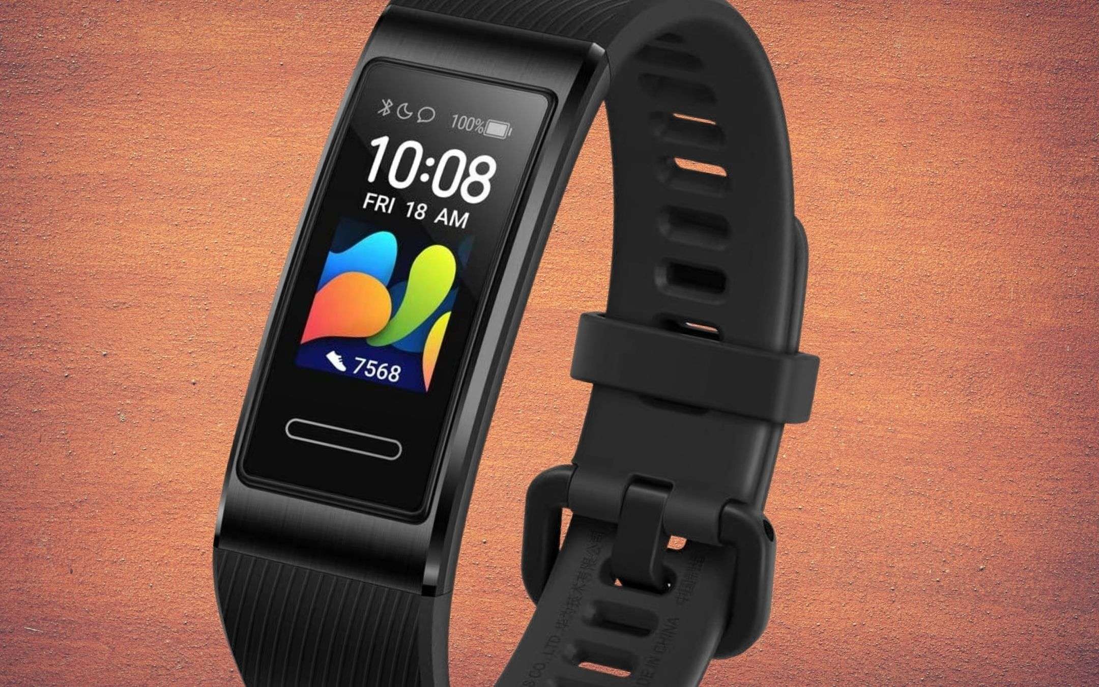 Huawei Band 4 Pro (GPS e saturimetro): sconto 46%, prezzo regalo