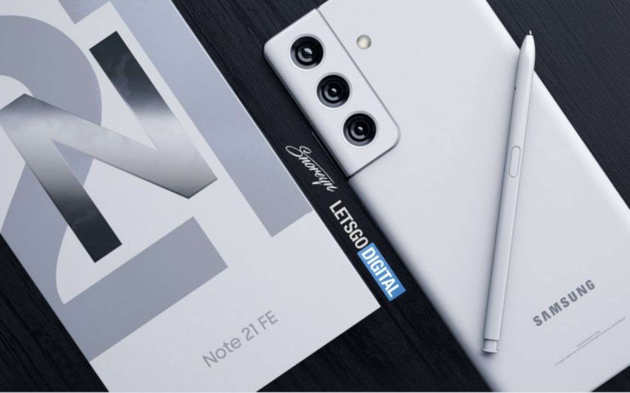 Galaxy Note21 FE con S Pen: vi piacerebbe? (FOTO)