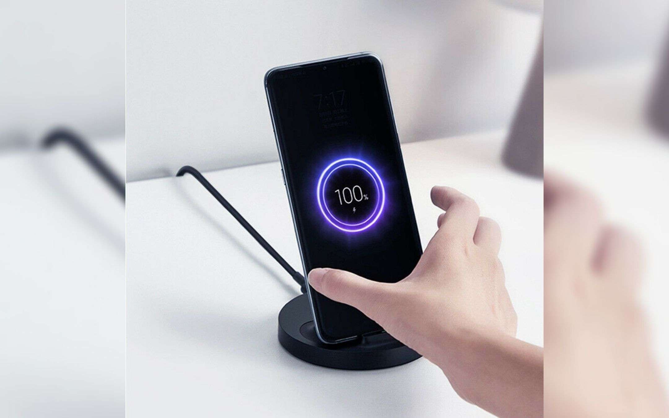 Xiaomi: base di ricarica wireless 20W, prezzo WOW (16€)