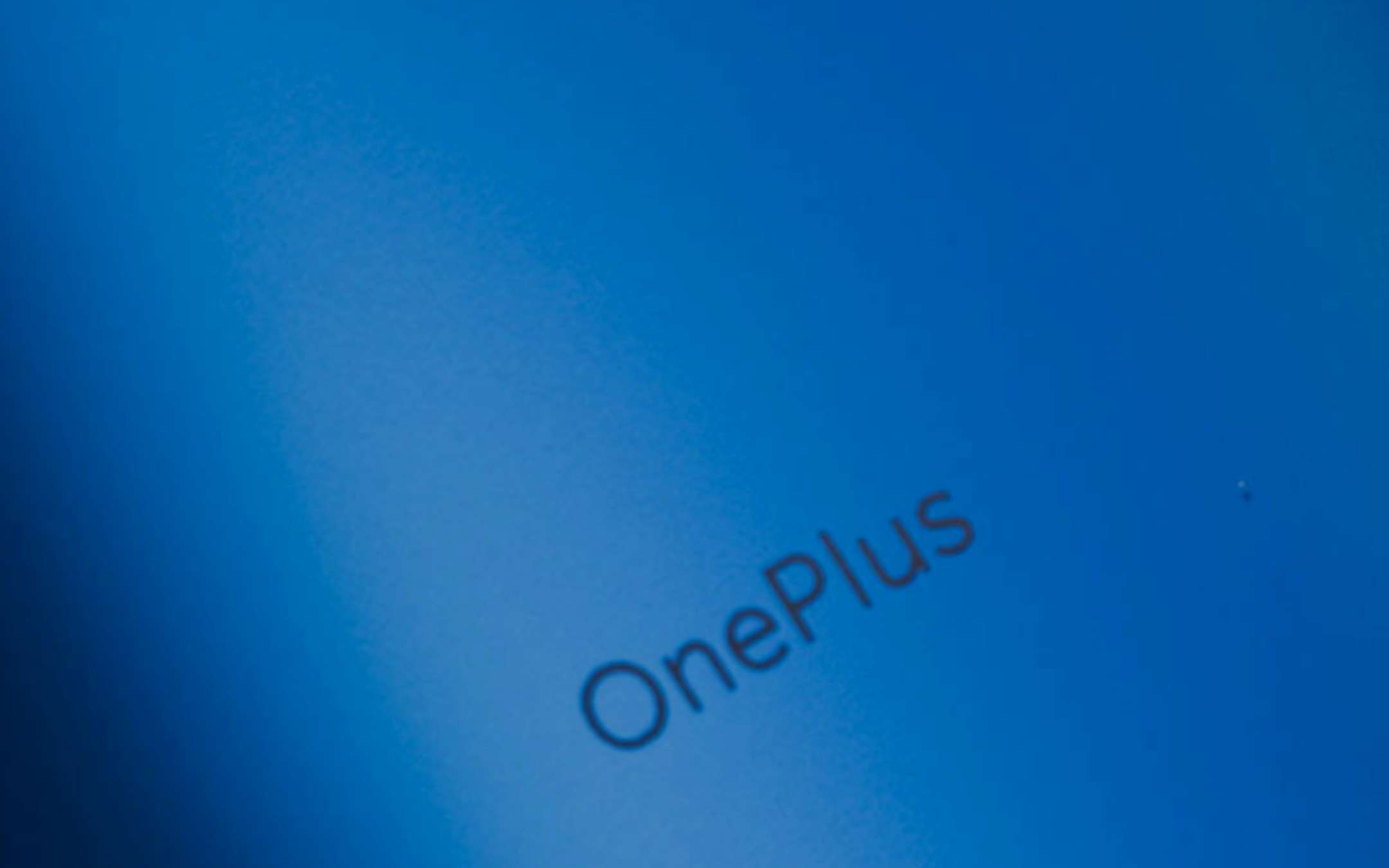 OnePlus Watch sarà dotato della Warp Charge, forse