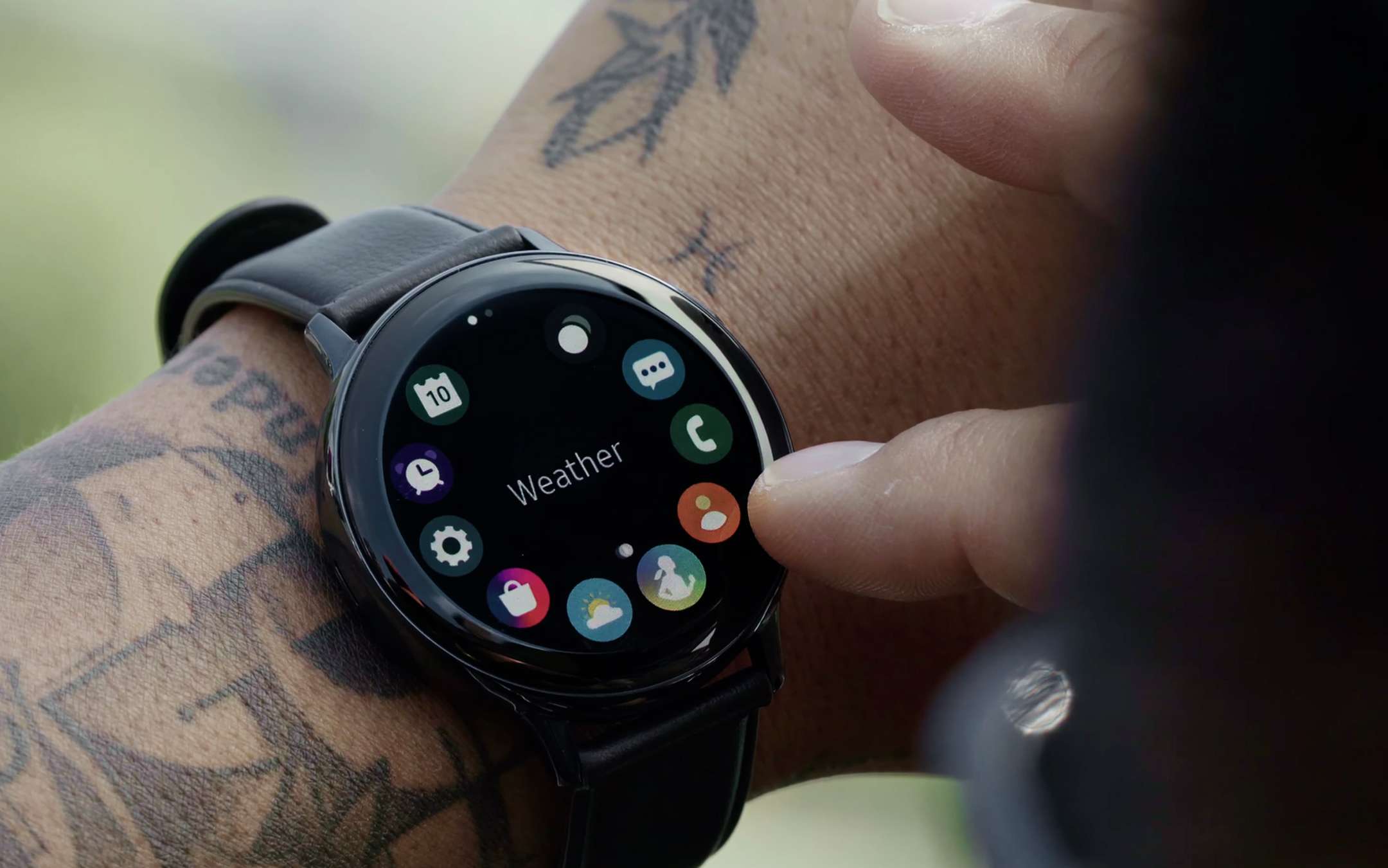 Galaxy Watch con WearOS: potrebbe arrivare quest'anno