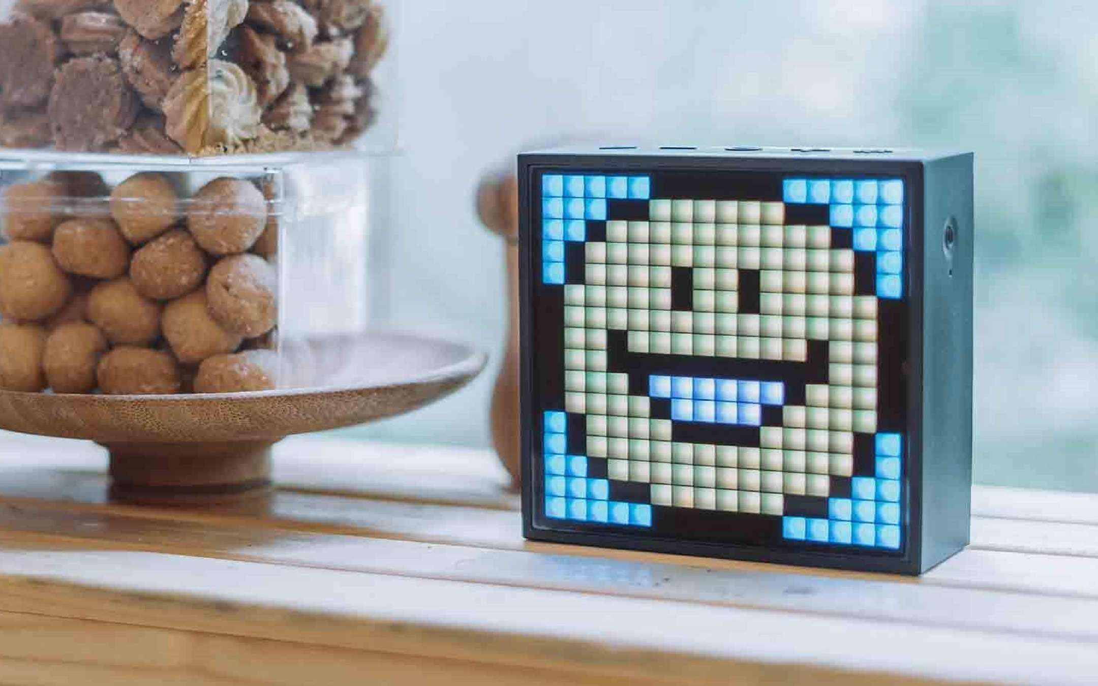 Speaker Bluetooth con Pixel Art LED scontato del 46%!