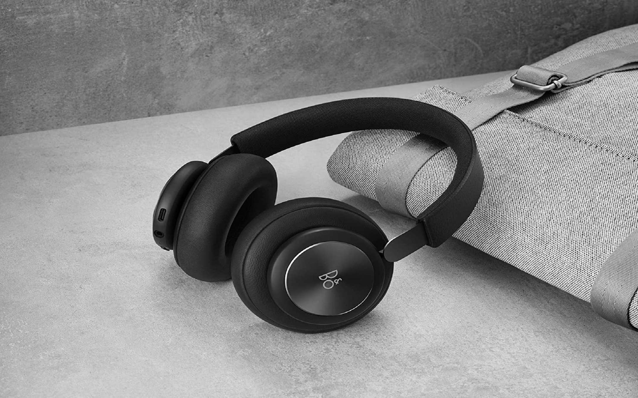 Cuffie Bluetooth BeoPLay H4: grande sconto del 50% su Amazon Cuffie Bluetooth BeoPLay H4: grande sconto del 50% su Amazon