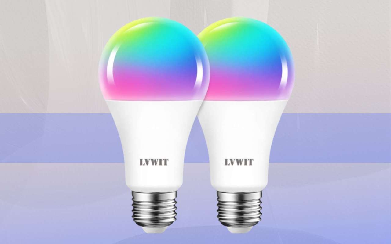 Lampadine SMART: il set da due pezzi a prezzo FAVOLOSO Lampadine SMART: il set da due pezzi a prezzo FAVOLOSO