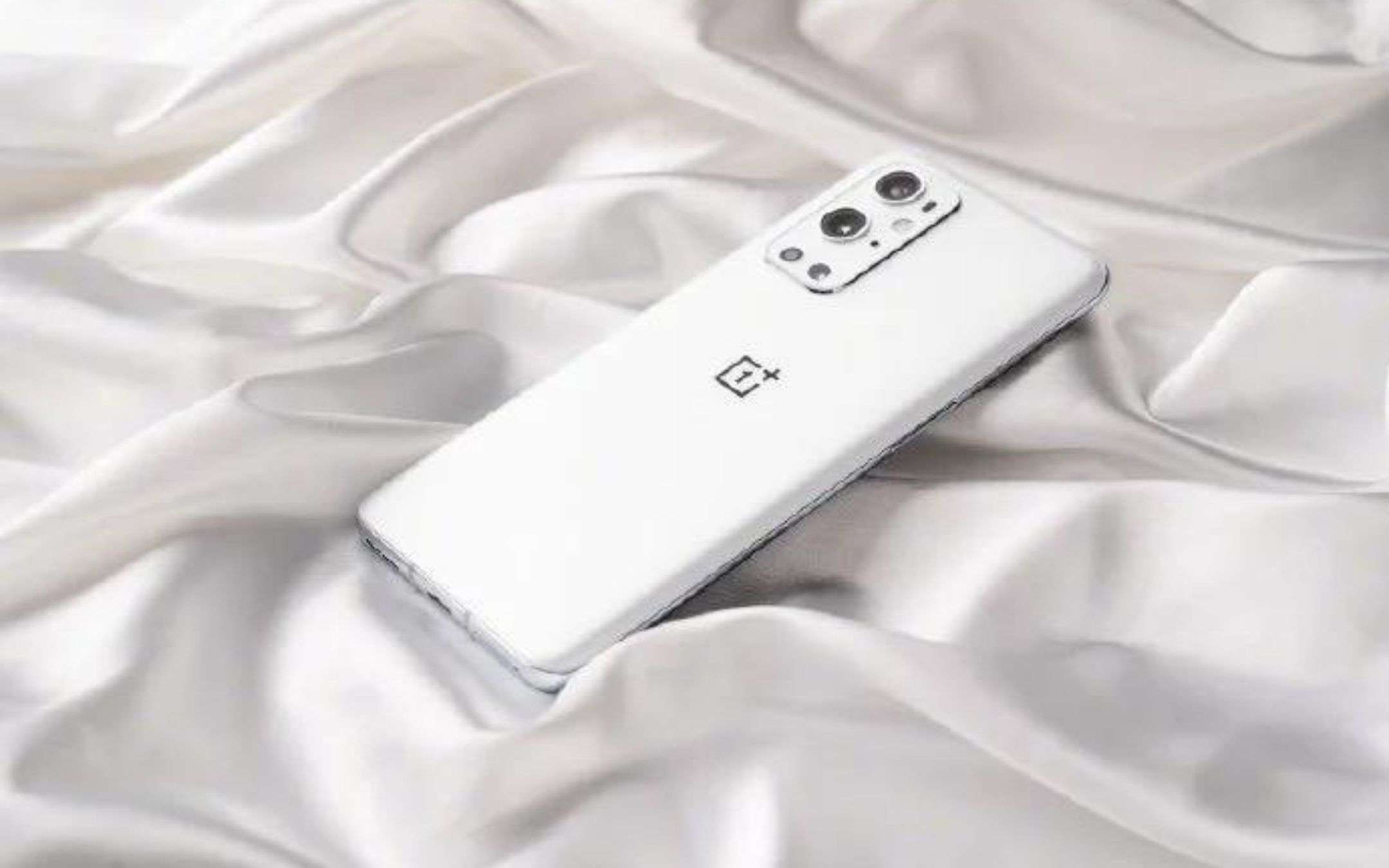 Volete un OnePlus 9 Pro bianco? Non lo potete avere!