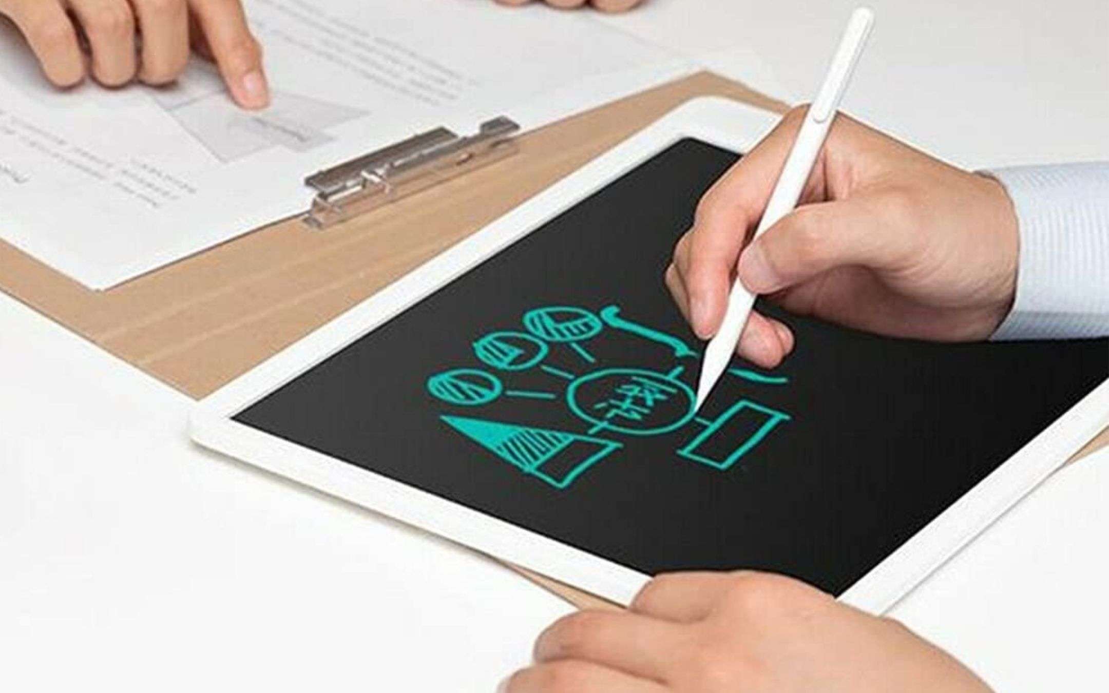 Xiaomi: la lavagna smart 13.5 Xiaomi: la lavagna smart 13.5