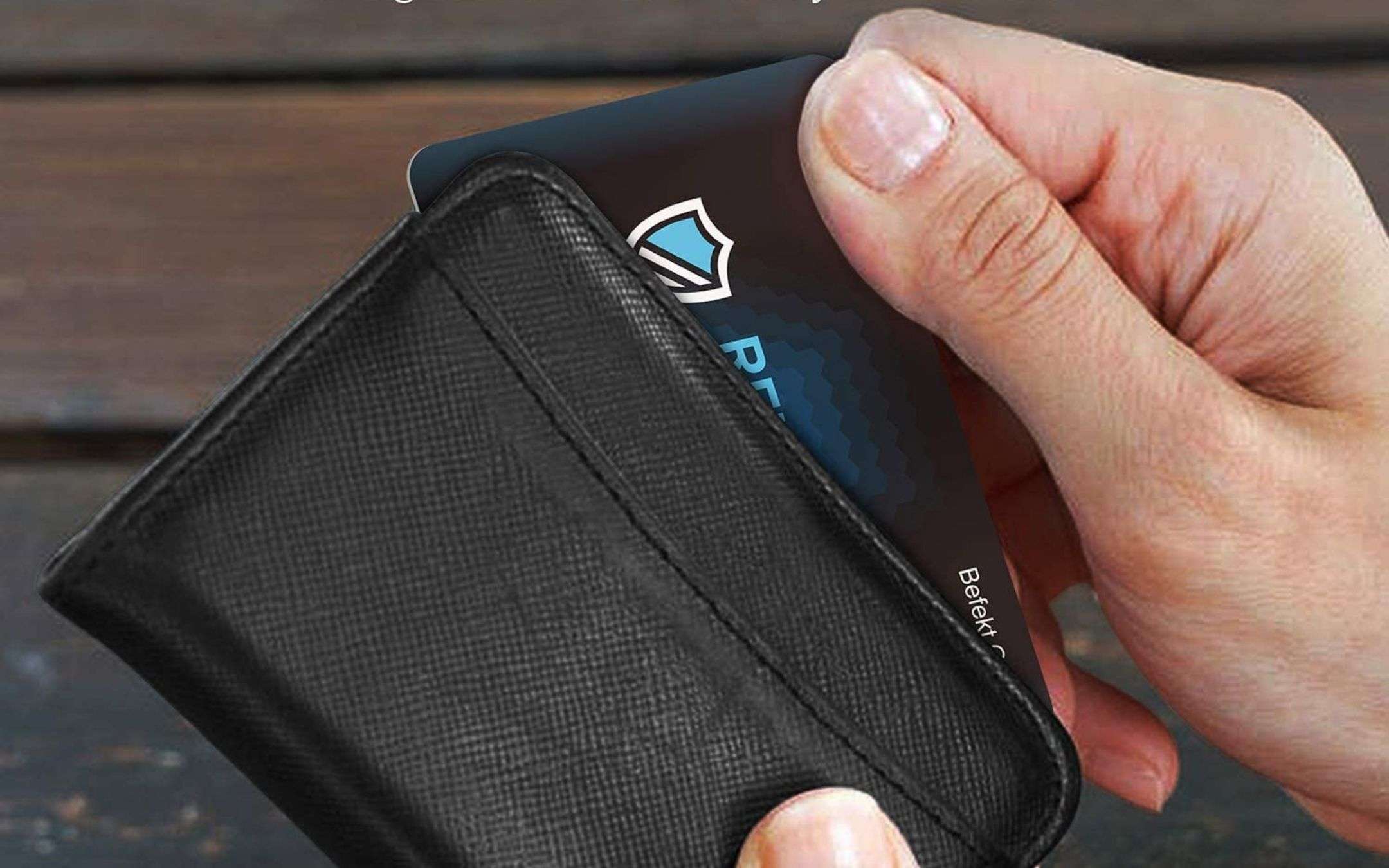 Carte di credito e documenti al SICURO: bastano 4€ Carte di credito e documenti al SICURO: bastano 4€