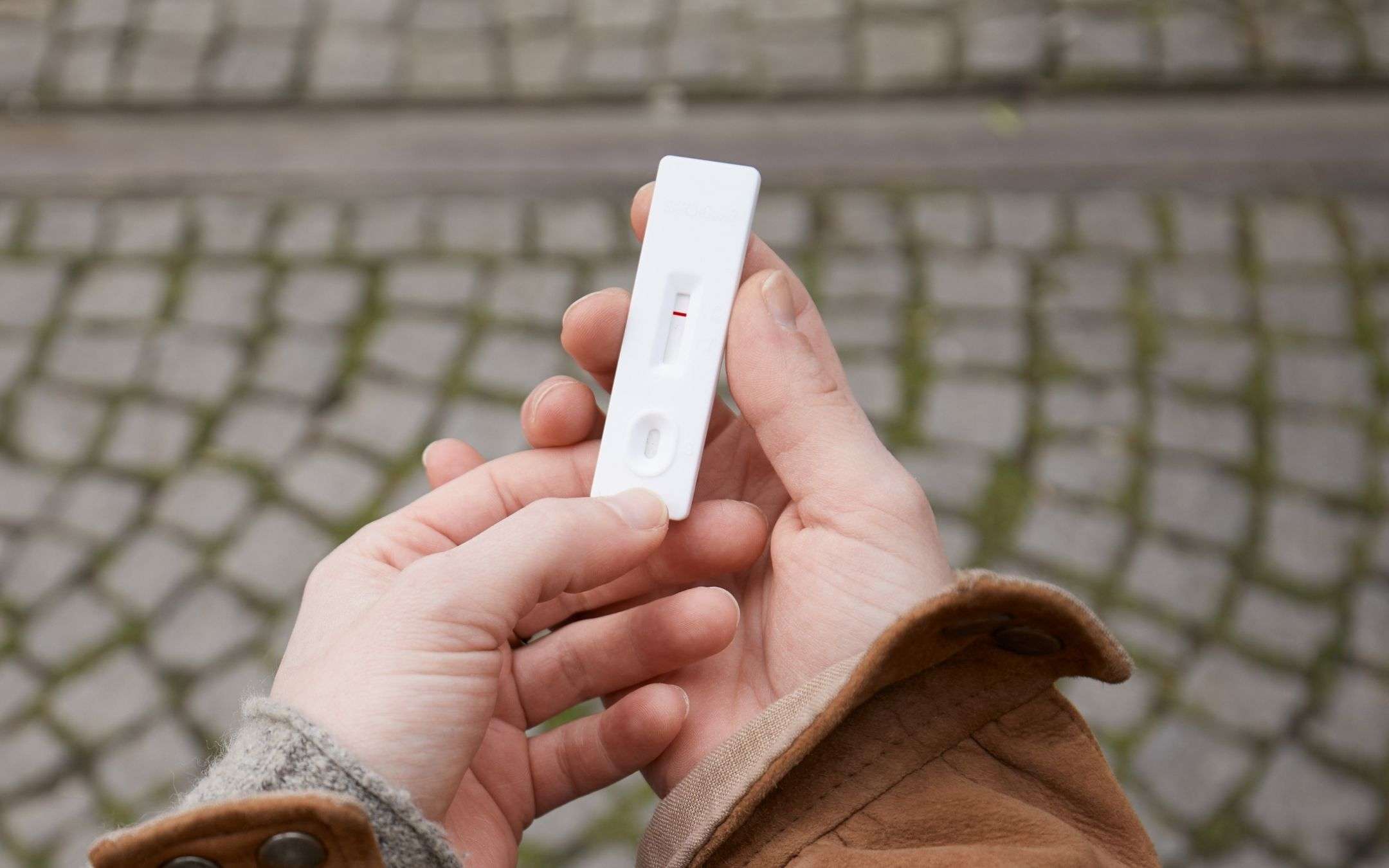 Amazon, il TAMPONE RAPIDO Covid conviene: 5,80€ l'uno Amazon, il TAMPONE RAPIDO Covid conviene: 5,80€ l'uno