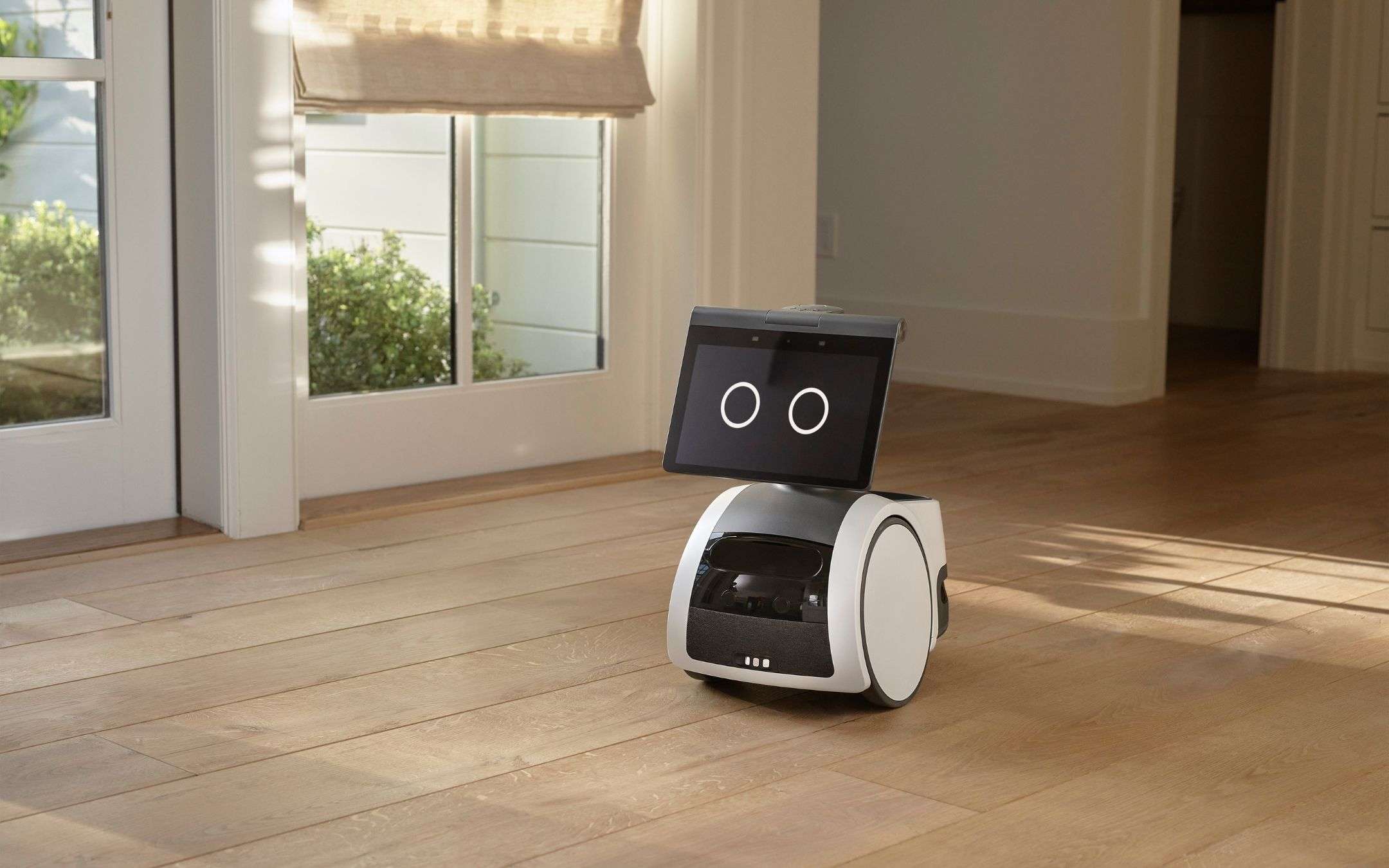 Amazon presenta Astro: un robot intelligente con Alexa