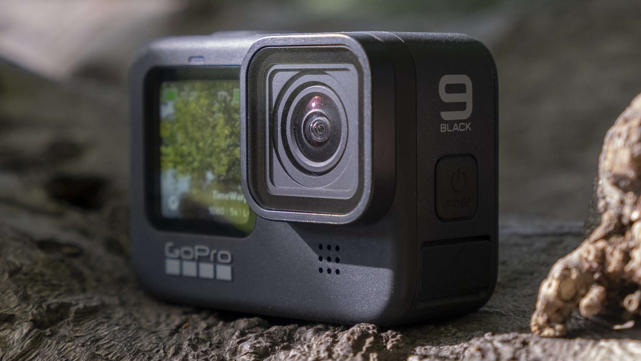 GoPro HERO9 Black: prezzo minimo storico da urlo!