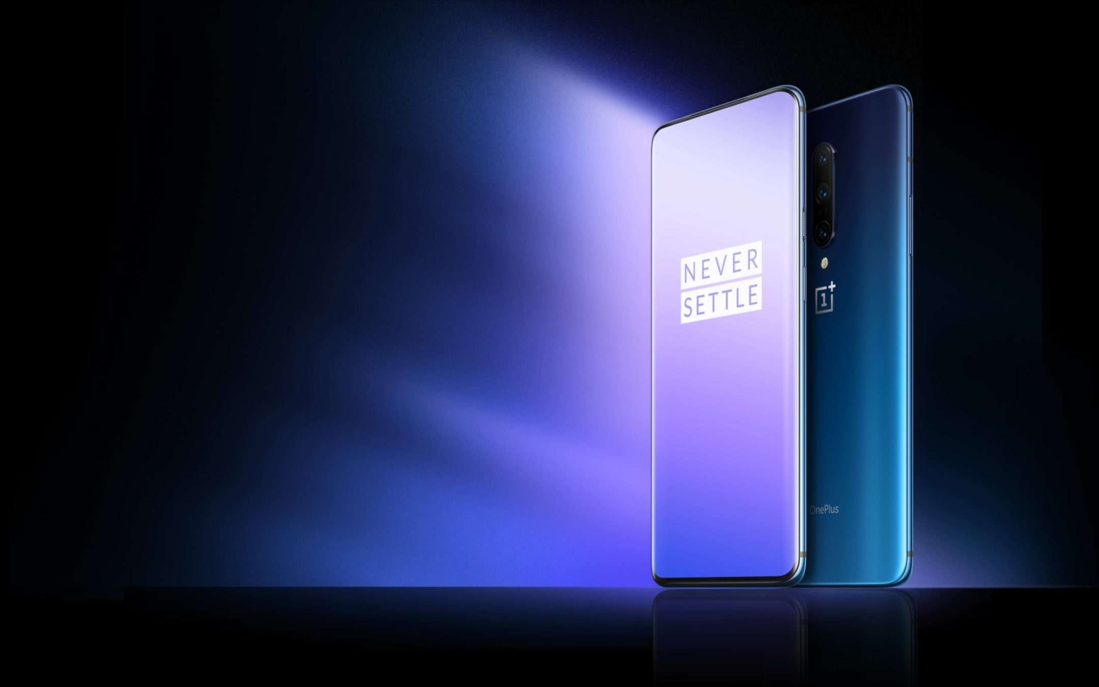 La serie OnePlus 7 si aggiorna: arriva la patch di ottobre 2021