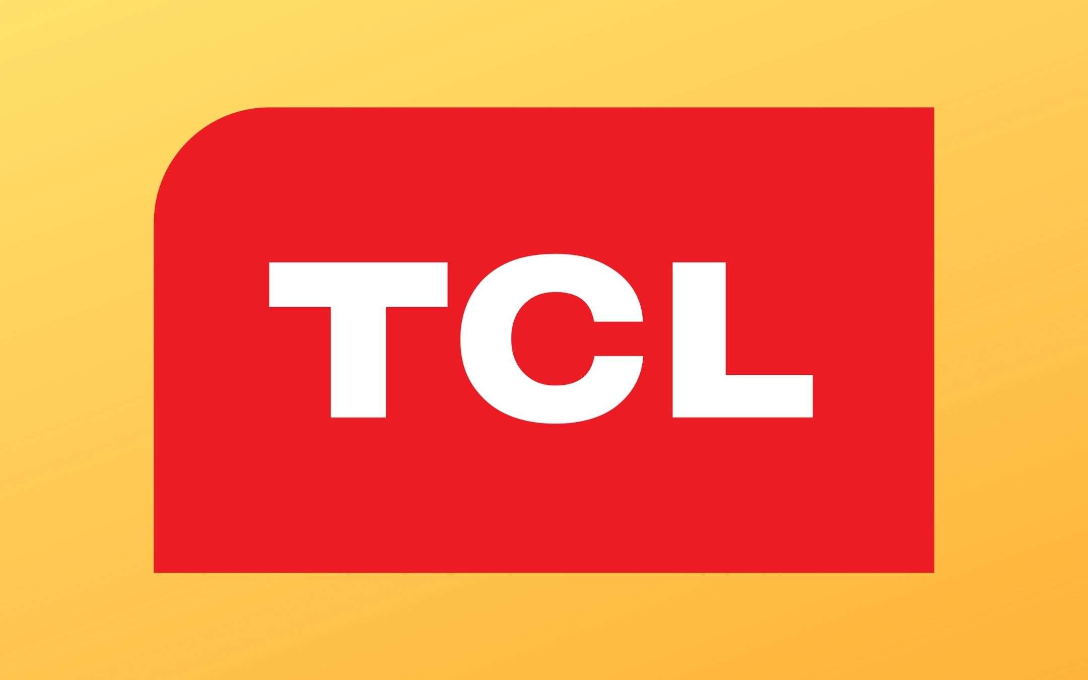 TCL brevetta uno smartphone con la fotocamera che si stacca