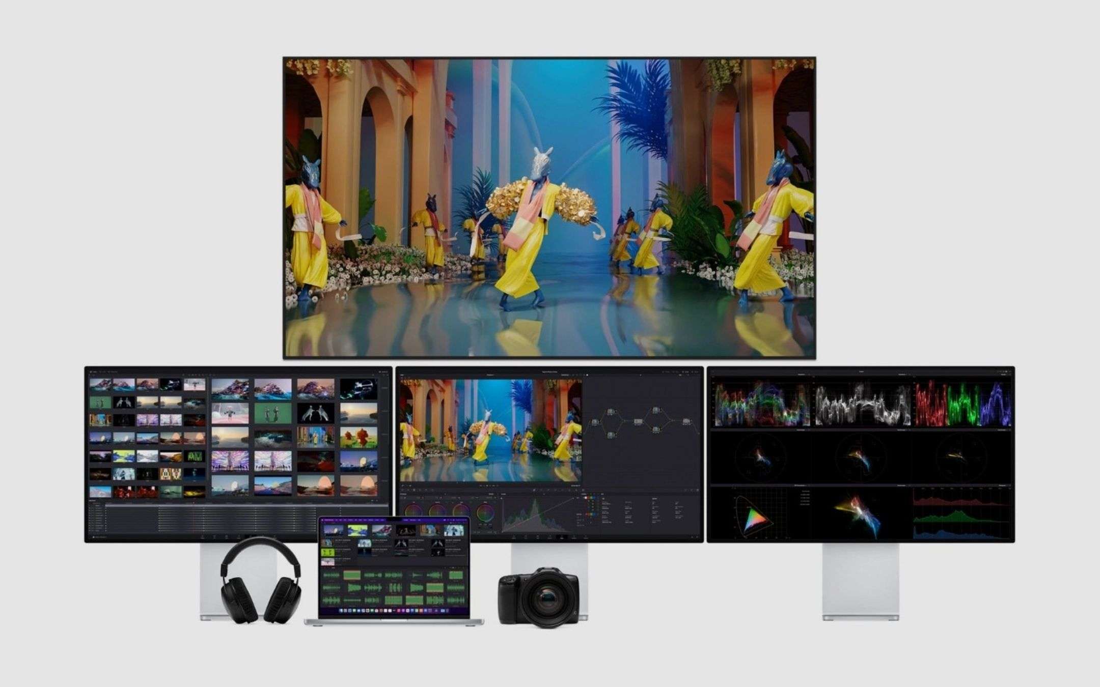 MacBook Pro 2021: ora supportano QUATTRO display esterni MacBook Pro 2021: ora supportano QUATTRO display esterni